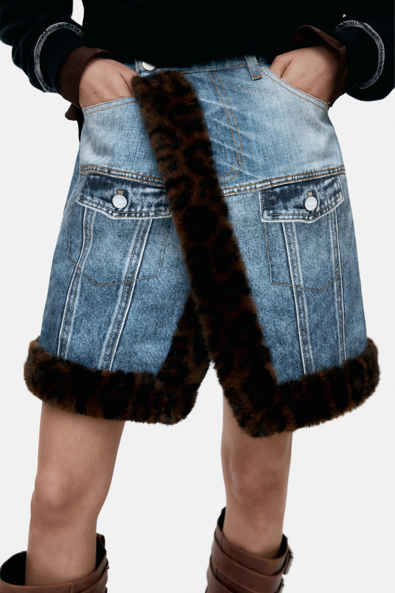Andersson Bell - Fur-Edged Denim Print Skirt (Blue) product image 4 | TRAB K-Fashion Australia