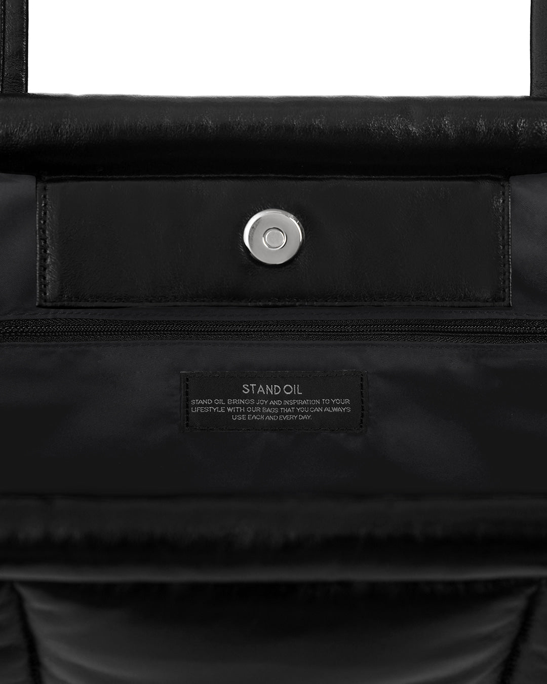 Stand Oil - Bubble Bag (Leathery Black) product image 5 | TRAB K-Fashion Australia