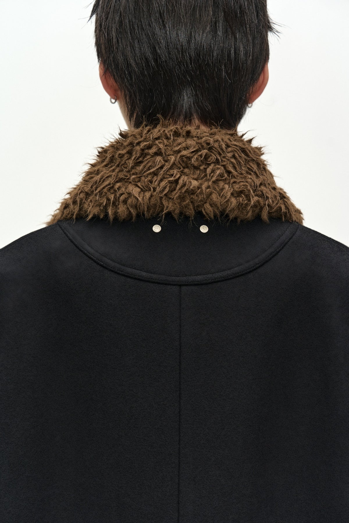 Andersson Bell - Detachable Fur Collar Chesterfield Coat (Black) product image 8 | TRAB K-Fashion Australia