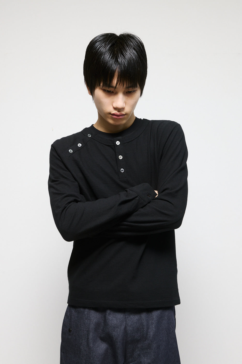 Hatchingroom - Triple Henley Neck Tee (Black) product image 7 | TRAB K-Fashion Australia
