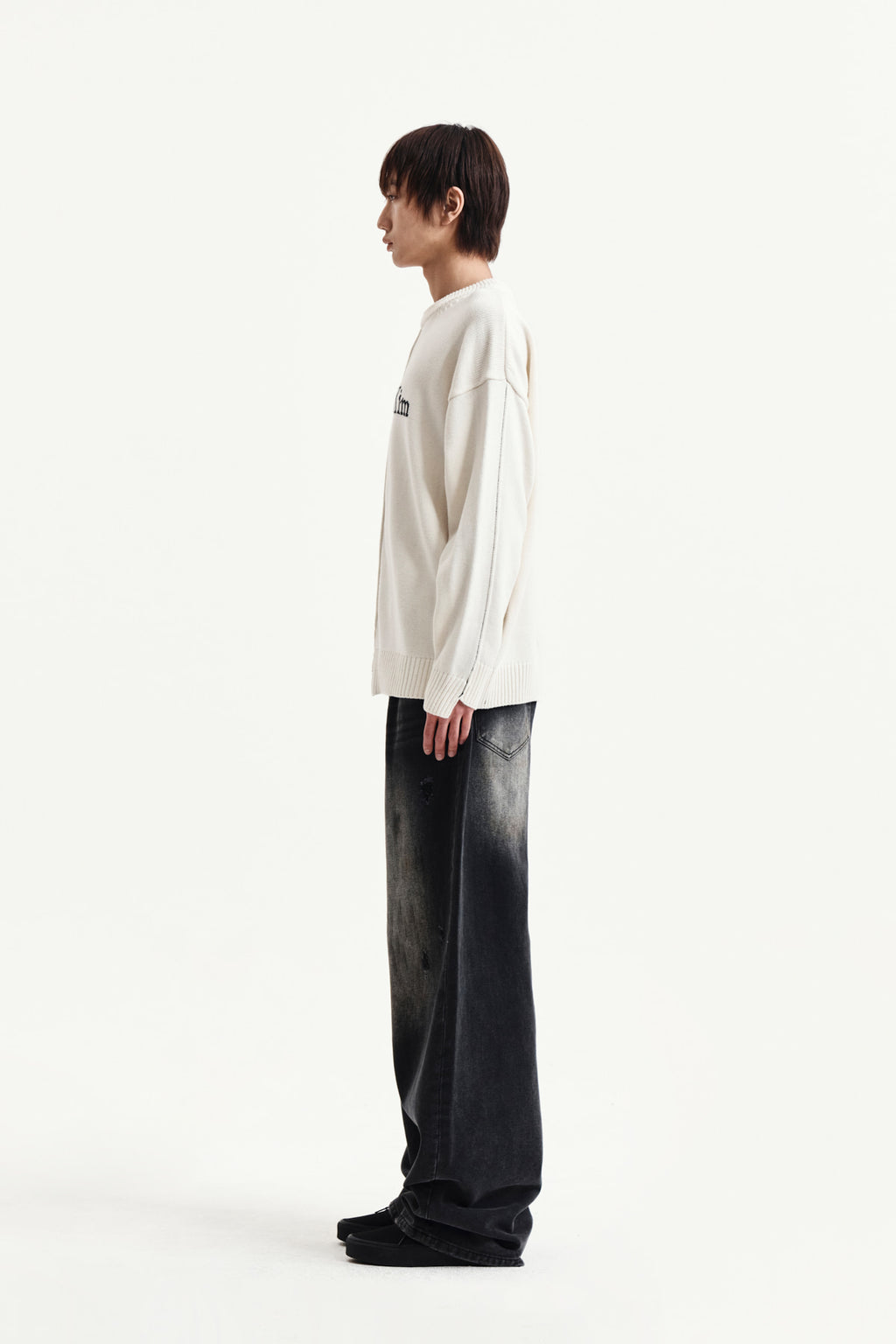 Matin Kim - Asymmetric Logo Knit Pullover (Ivory) product image 11 | TRAB K-Fashion Australia