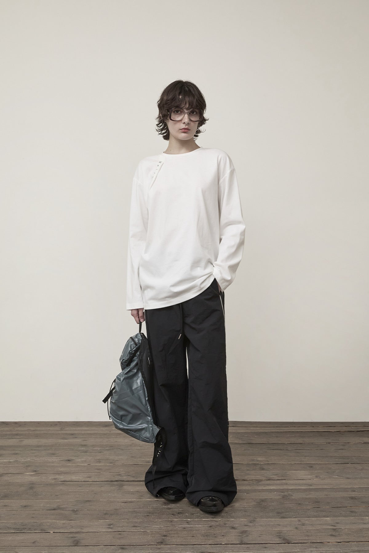 Matin Kim - Side Logo Wide Track Pants (Black) product image 9 | TRAB K-Fashion Australia