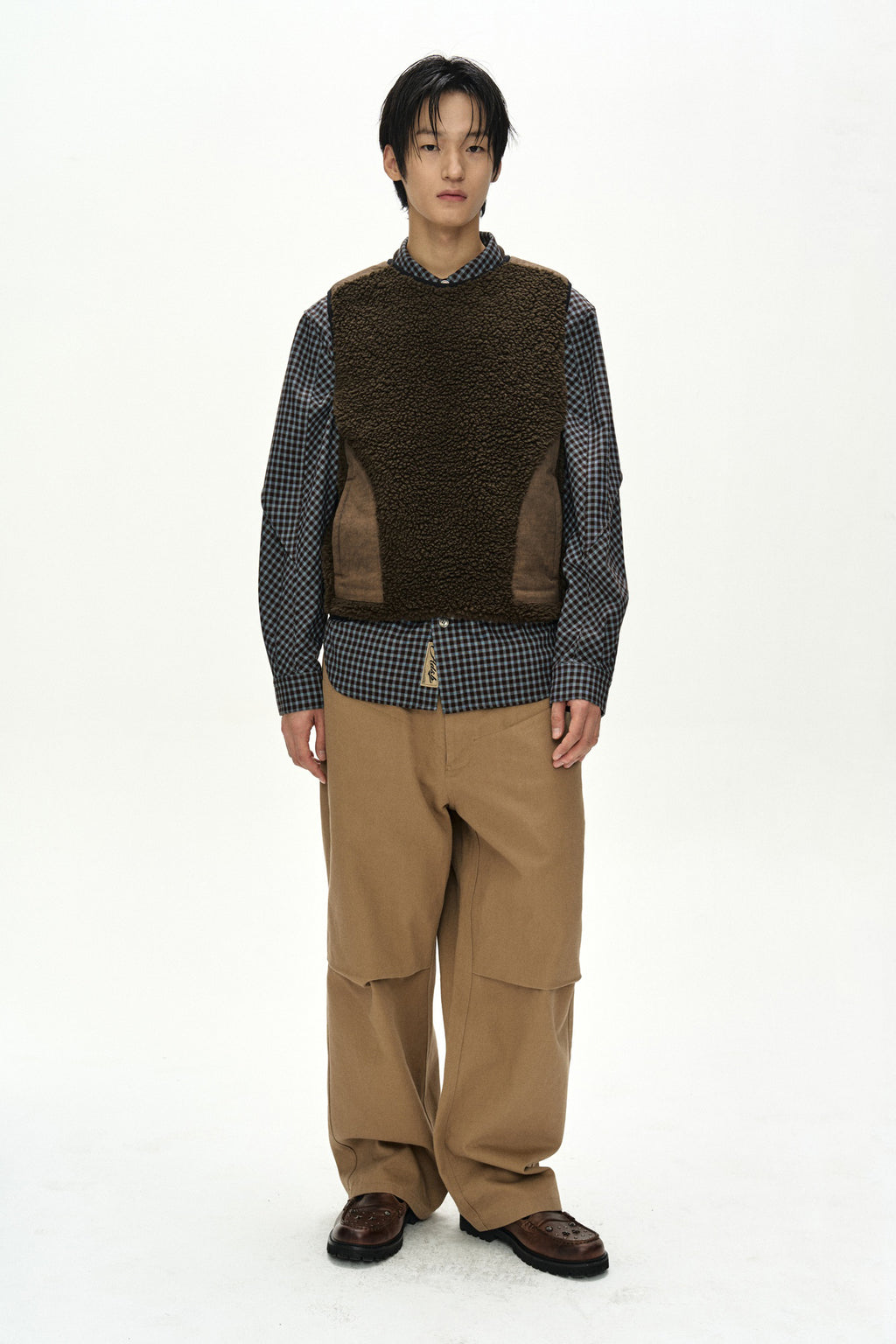 Andersson Bell - Sorano Patchwork Fleece Vest (Taupe) product image 2 | TRAB K-Fashion Australia