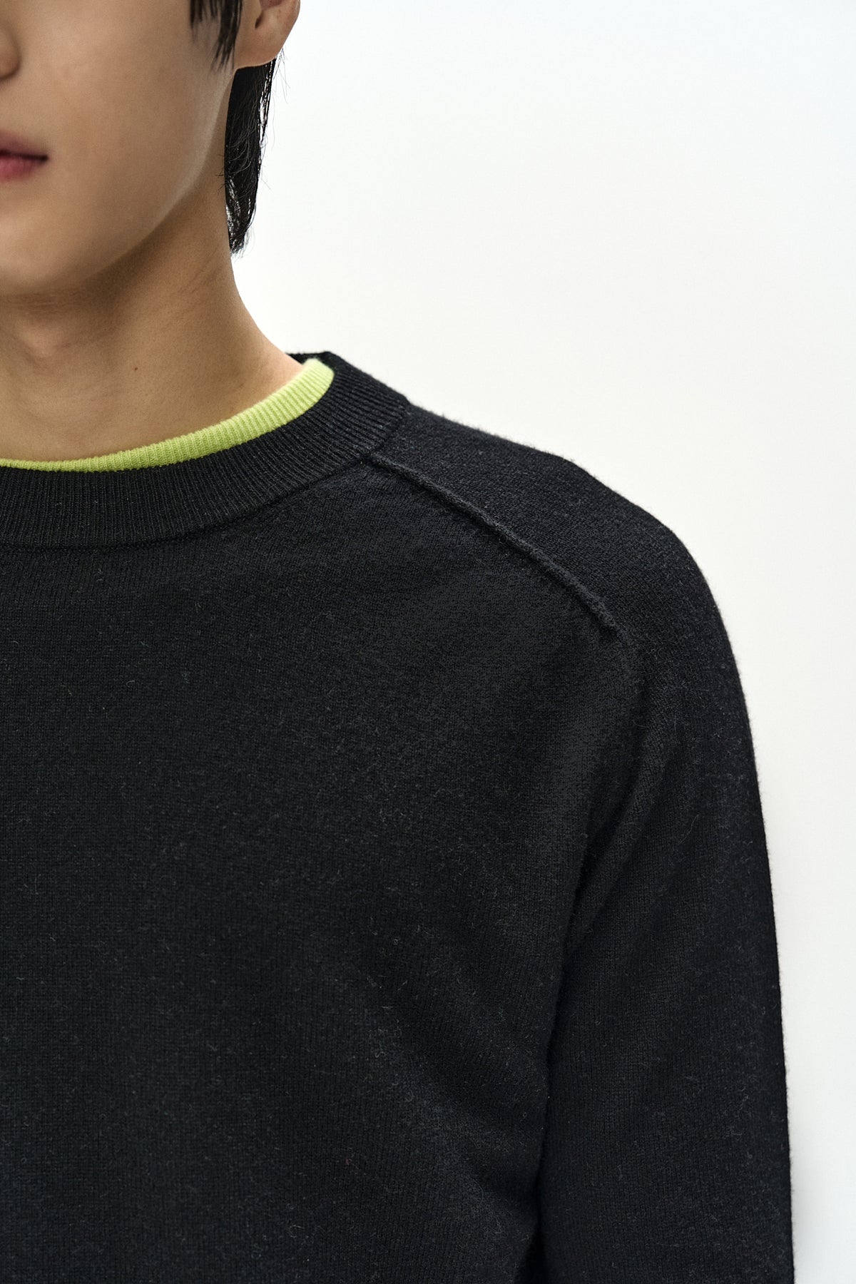 Andersson Bell - Shane Cashmere Crew-Neck Sweater (Black) product image 5 | TRAB K-Fashion Australia