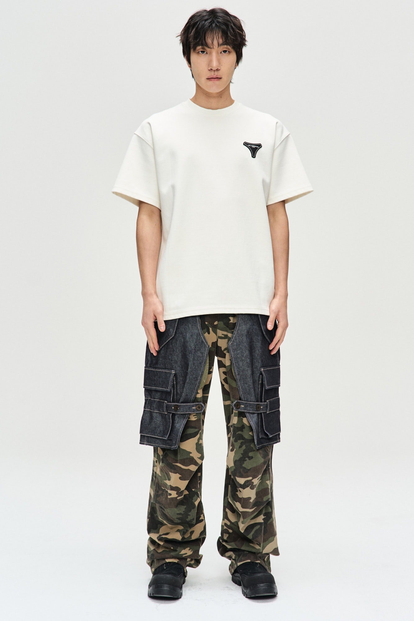 Andersson Bell - Unisex Stool Patch Logo T-Shirts (White) product image 1 | TRAB K-Fashion Australia