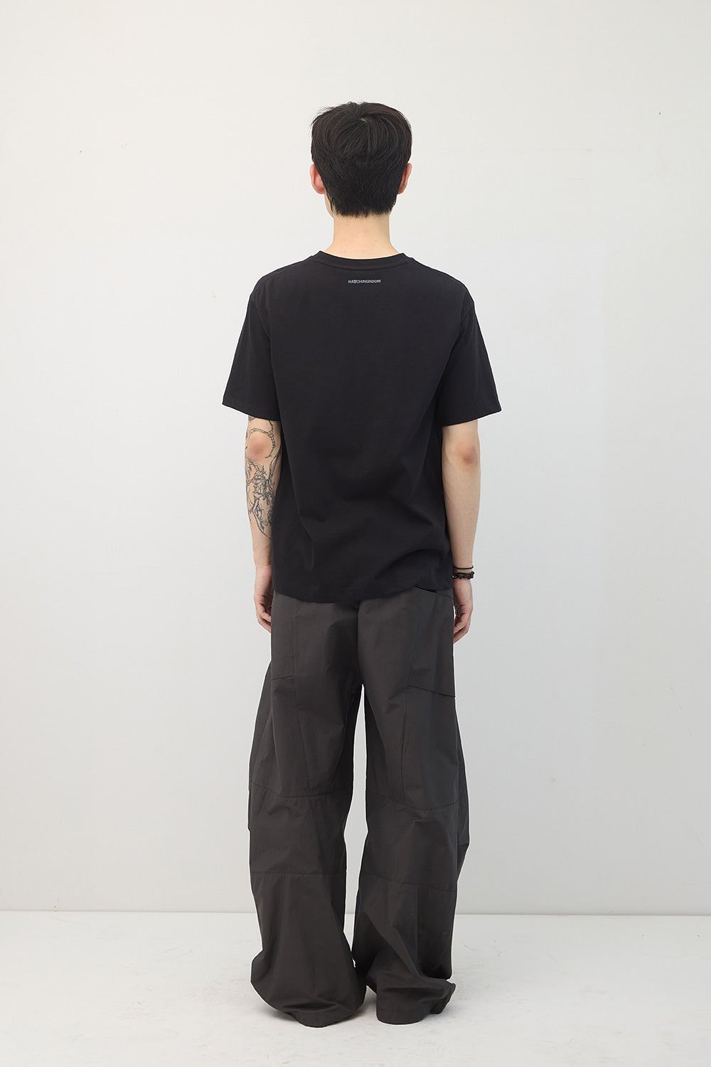 Hatchingroom - Tabber Symbol Graphic T-shirt (Black) product image 13 | TRAB K-Fashion Australia