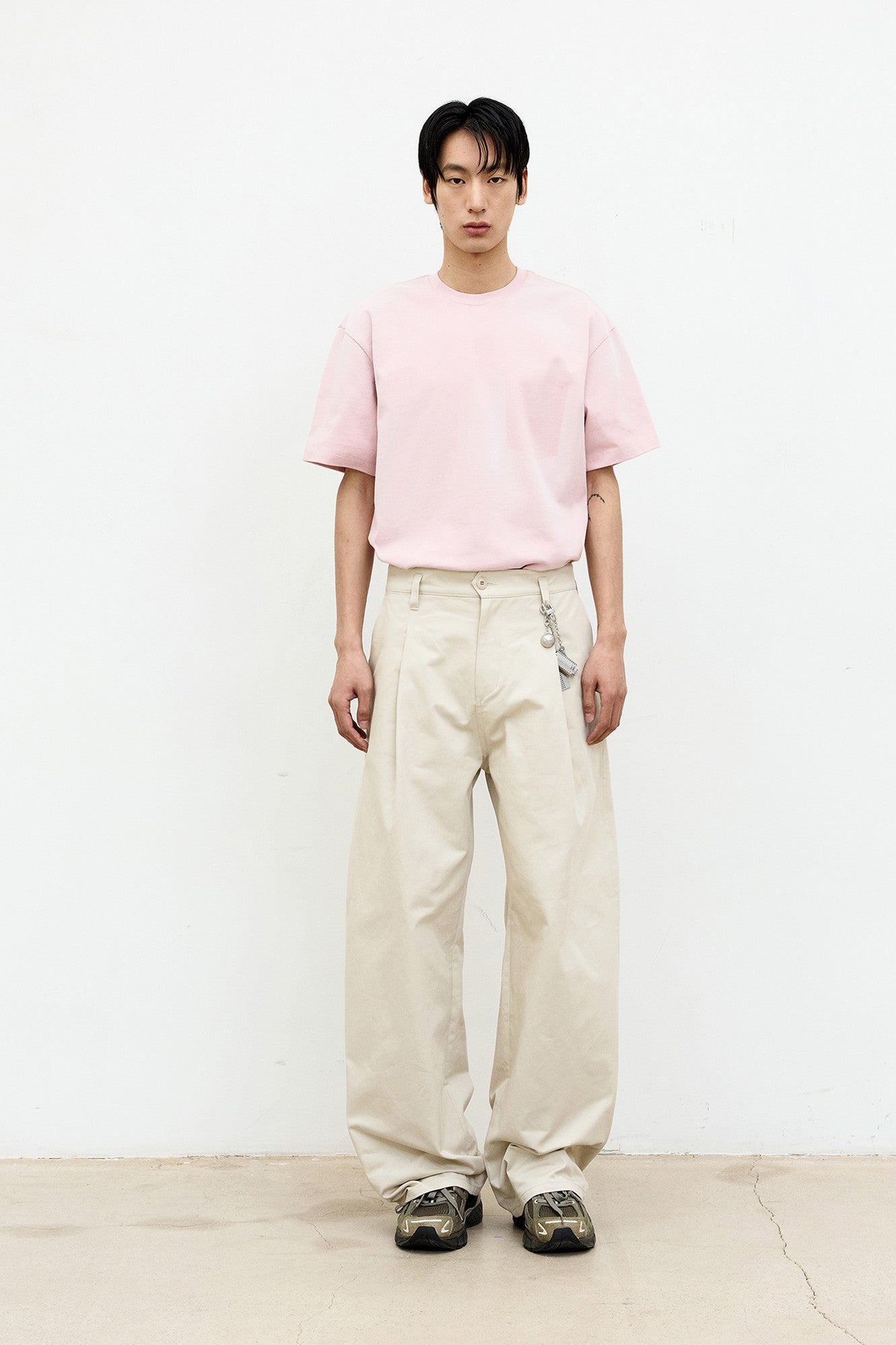 Coor - Spray Washed Pocket Point T-Shirt (Pink) product image 2 | TRAB K-Fashion Australia