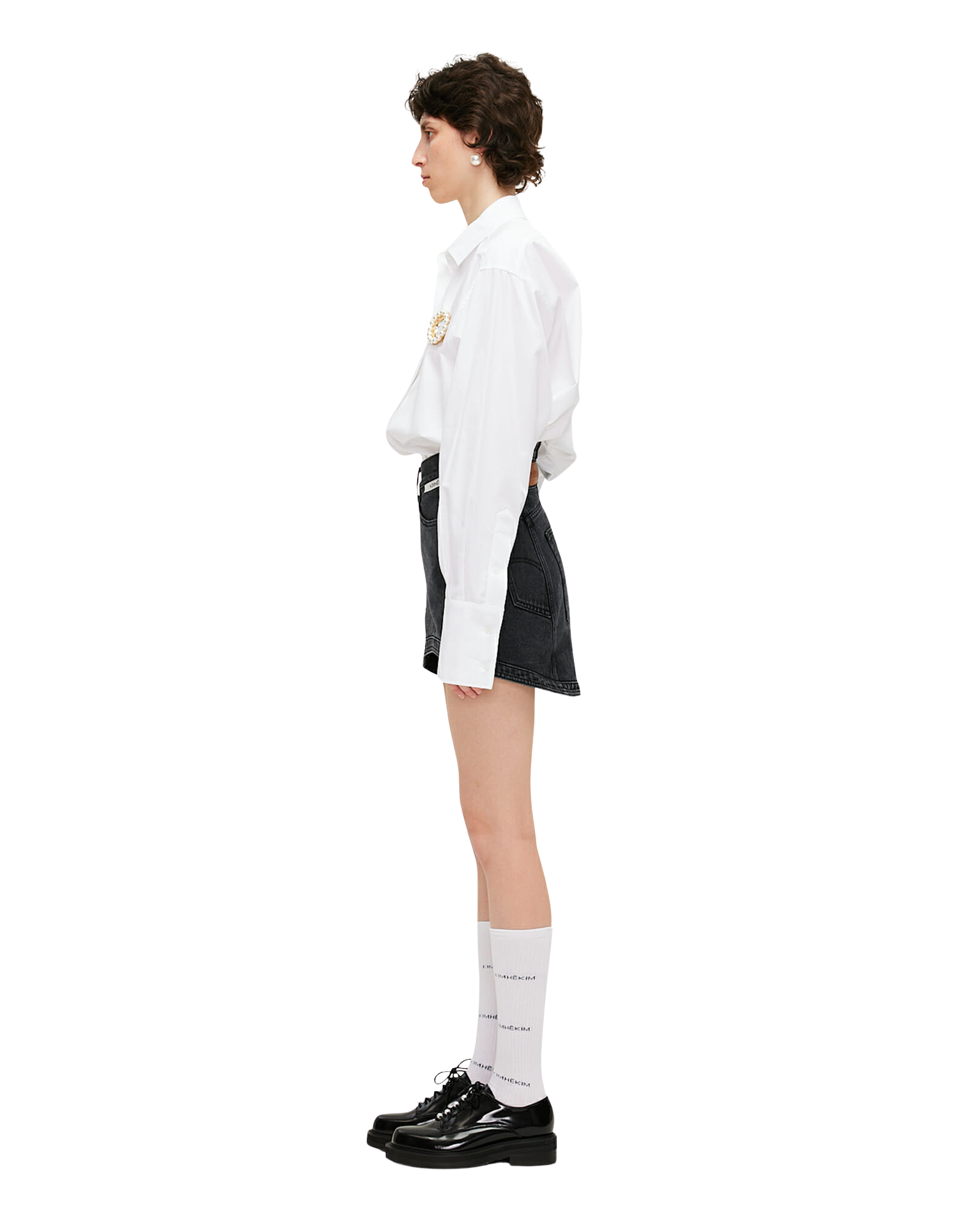 Kimhe Kim - Shirt With Brooch (White) product image 3 | TRAB K-Fashion Australia