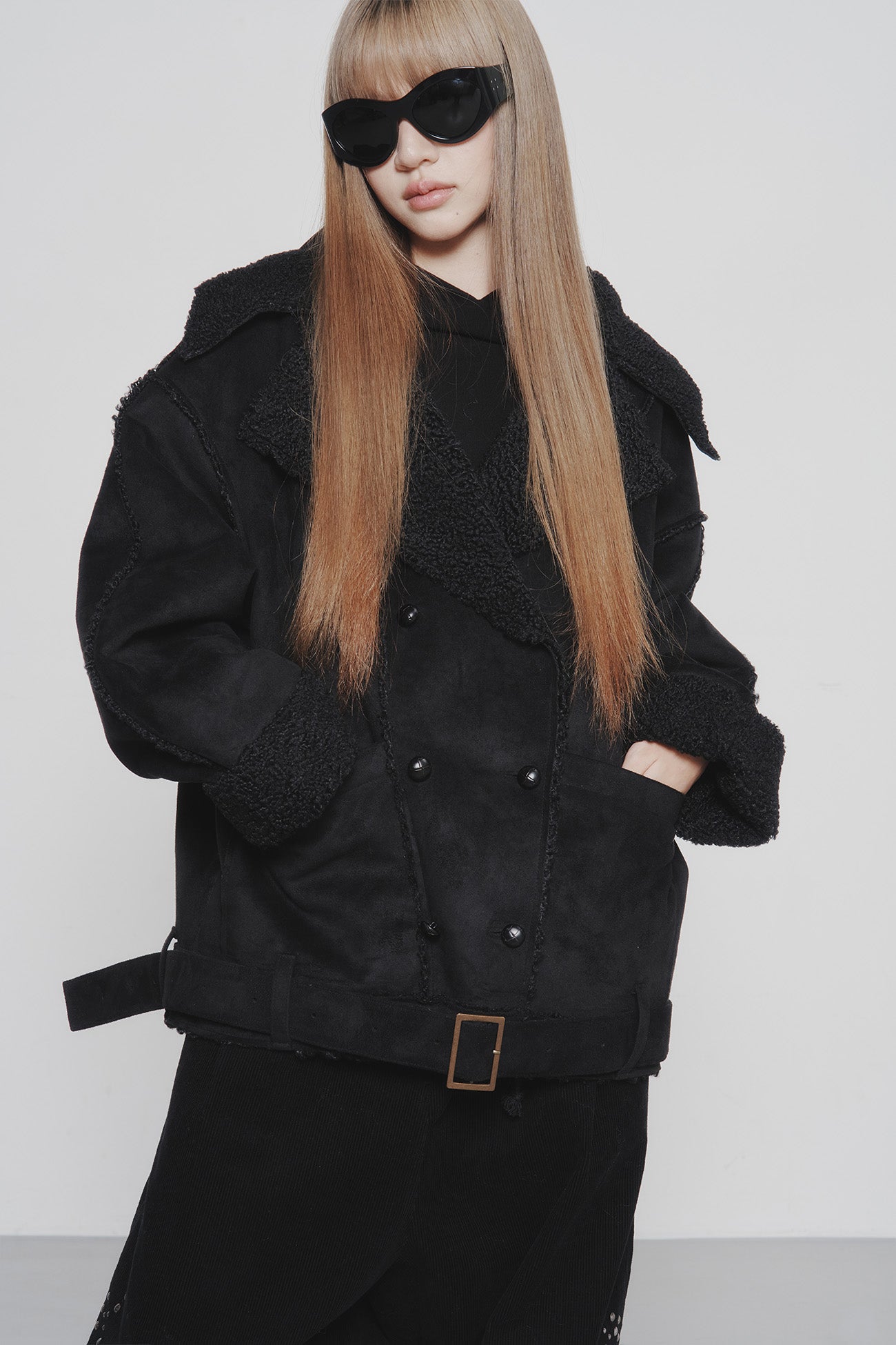 Deinet - Button Up Belted Shearling Jacket (Black) product image 9 | TRAB K-Fashion Australia