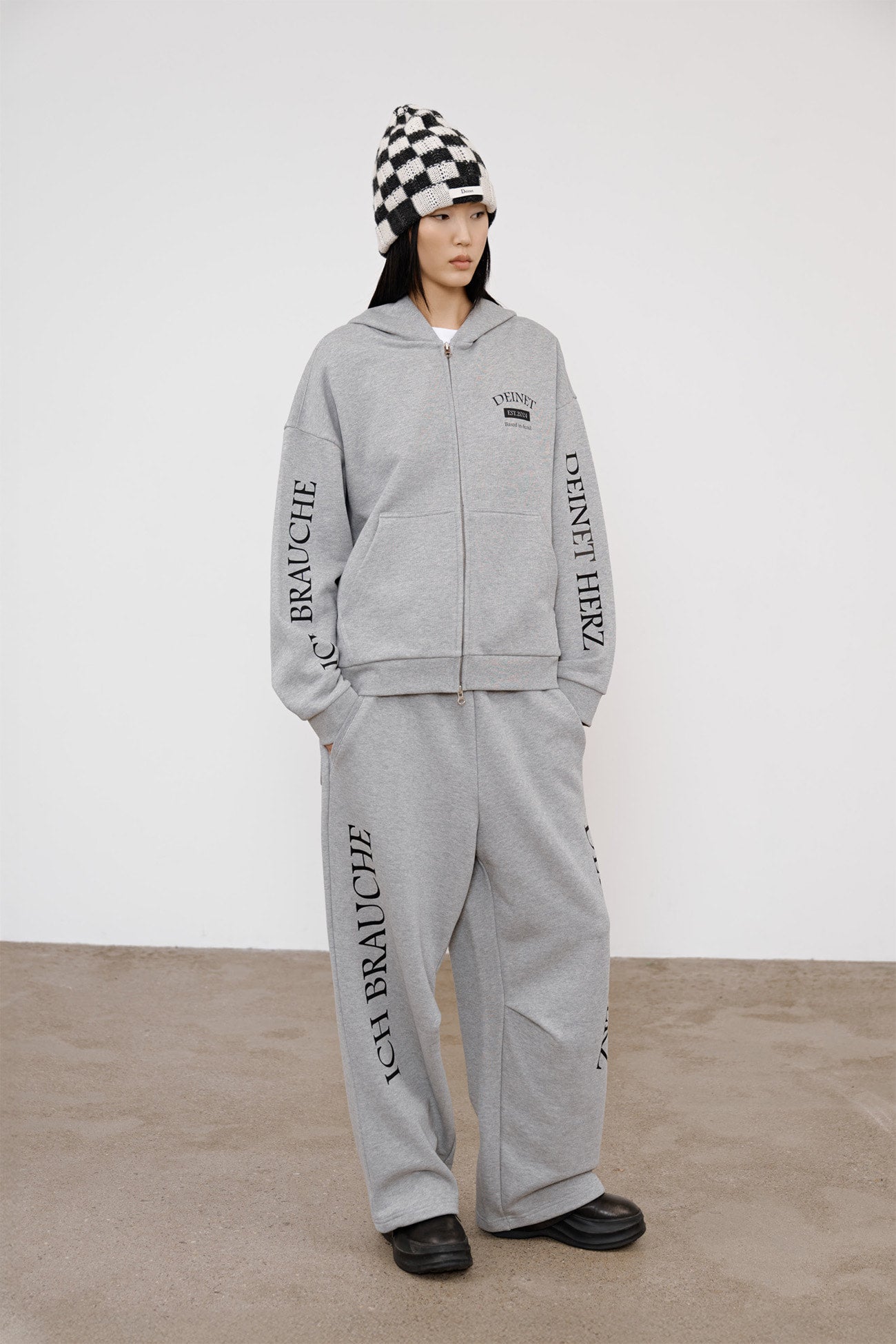 Deinet - German Lettering Hoodie Zip-Up (Melange Grey) product image 5 | TRAB K-Fashion Australia