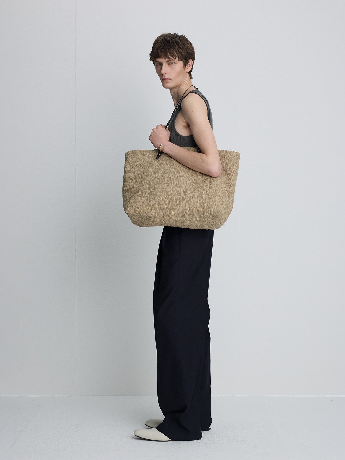 Tonywack - Silk Lyocell Rib Tank Top Japanese Fabric (Olive Charcoal) product image 3 | TRAB K-Fashion Australia