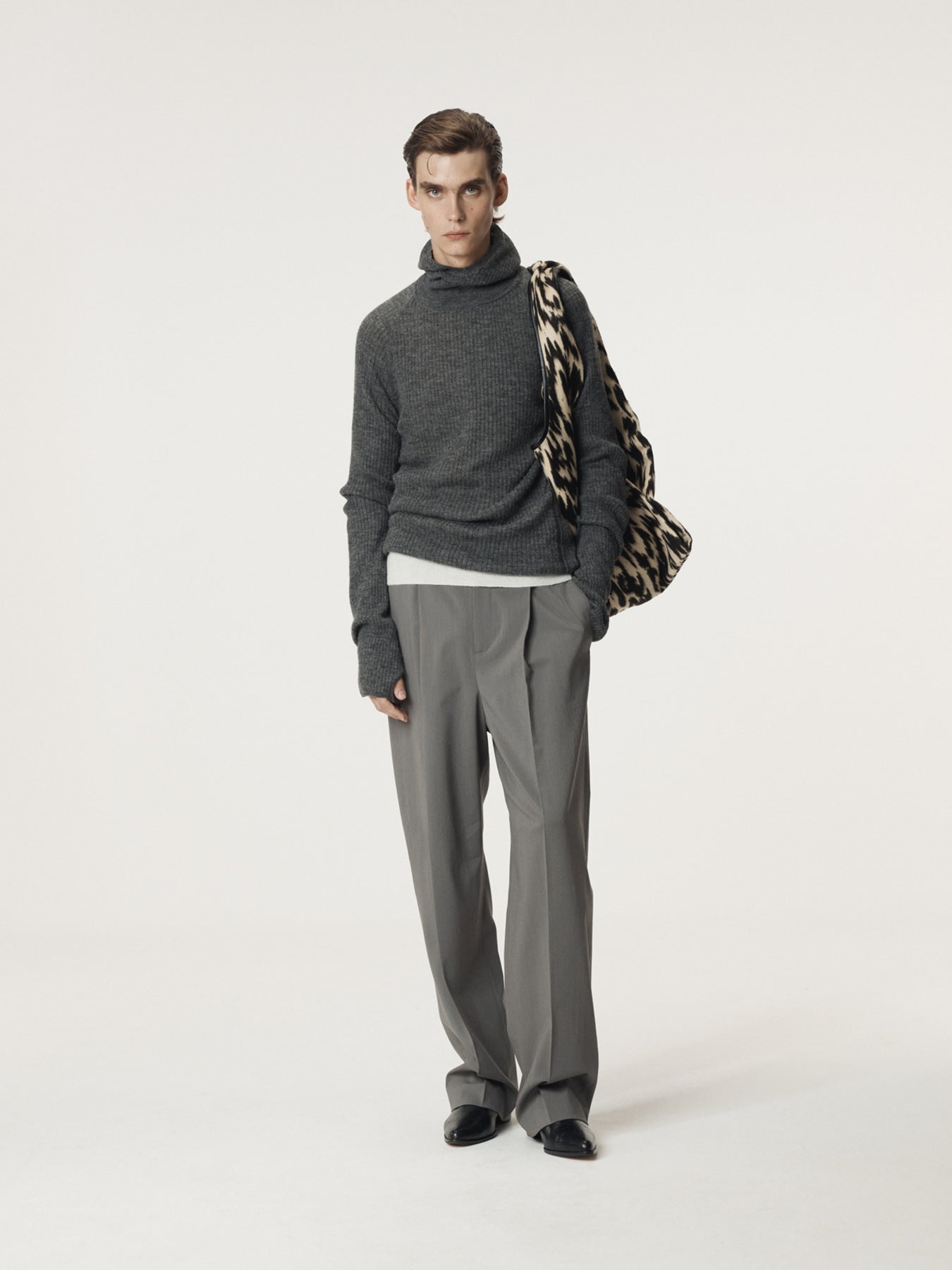 Recto - Tuck Detail Suit Pants (Midnight Grey) product image 5 | TRAB K-Fashion Australia