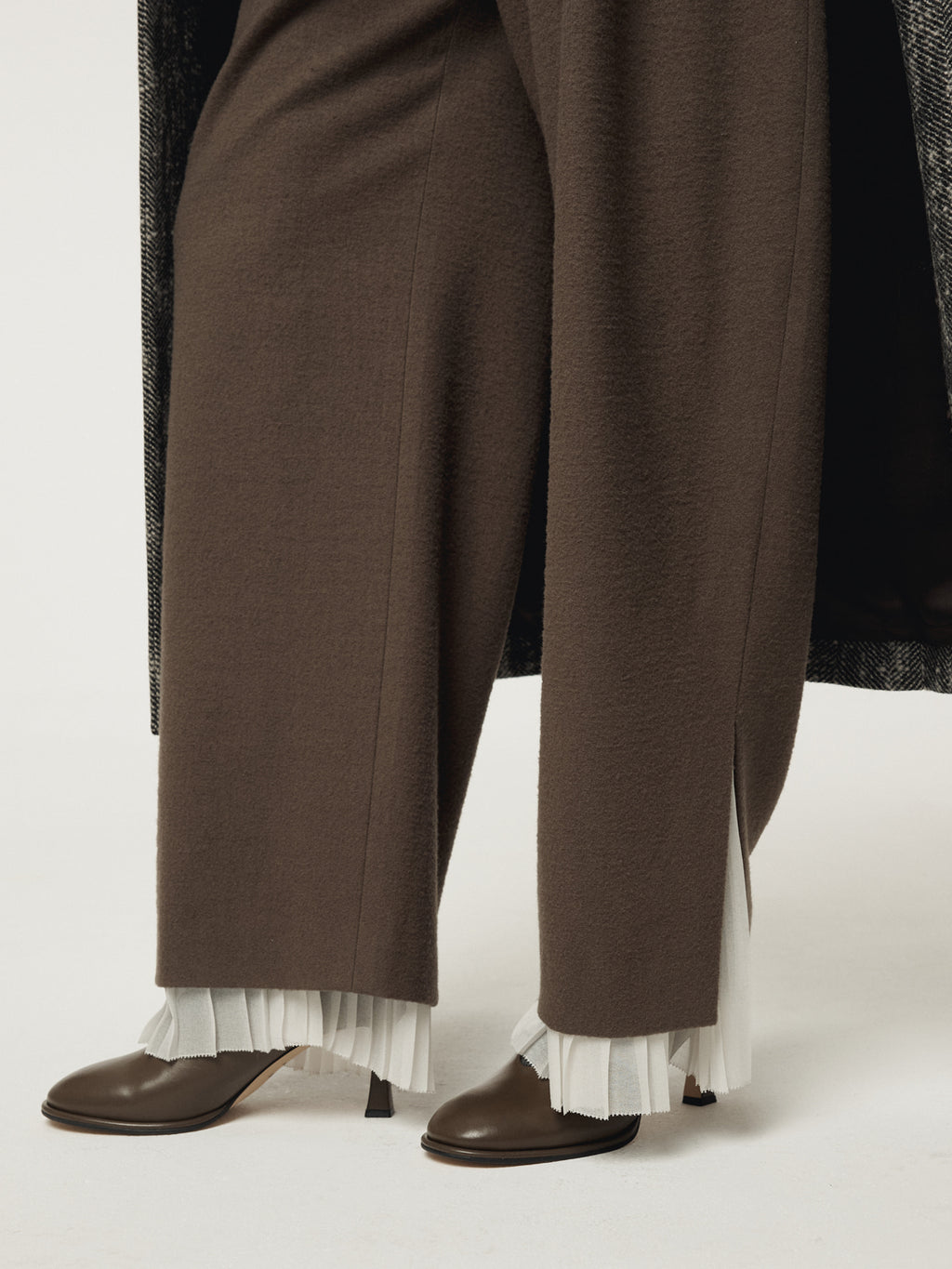 Recto - Pleats Layered Wool Pants (Greyish Khaki) product image 7 | TRAB K-Fashion Australia