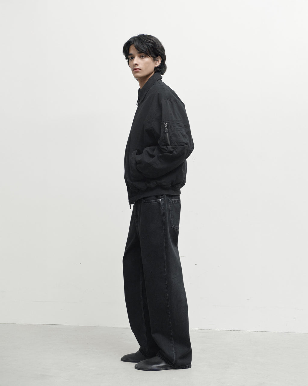 Brownyard - 5p Straight Denim (Black) product image 2 | TRAB K-Fashion Australia