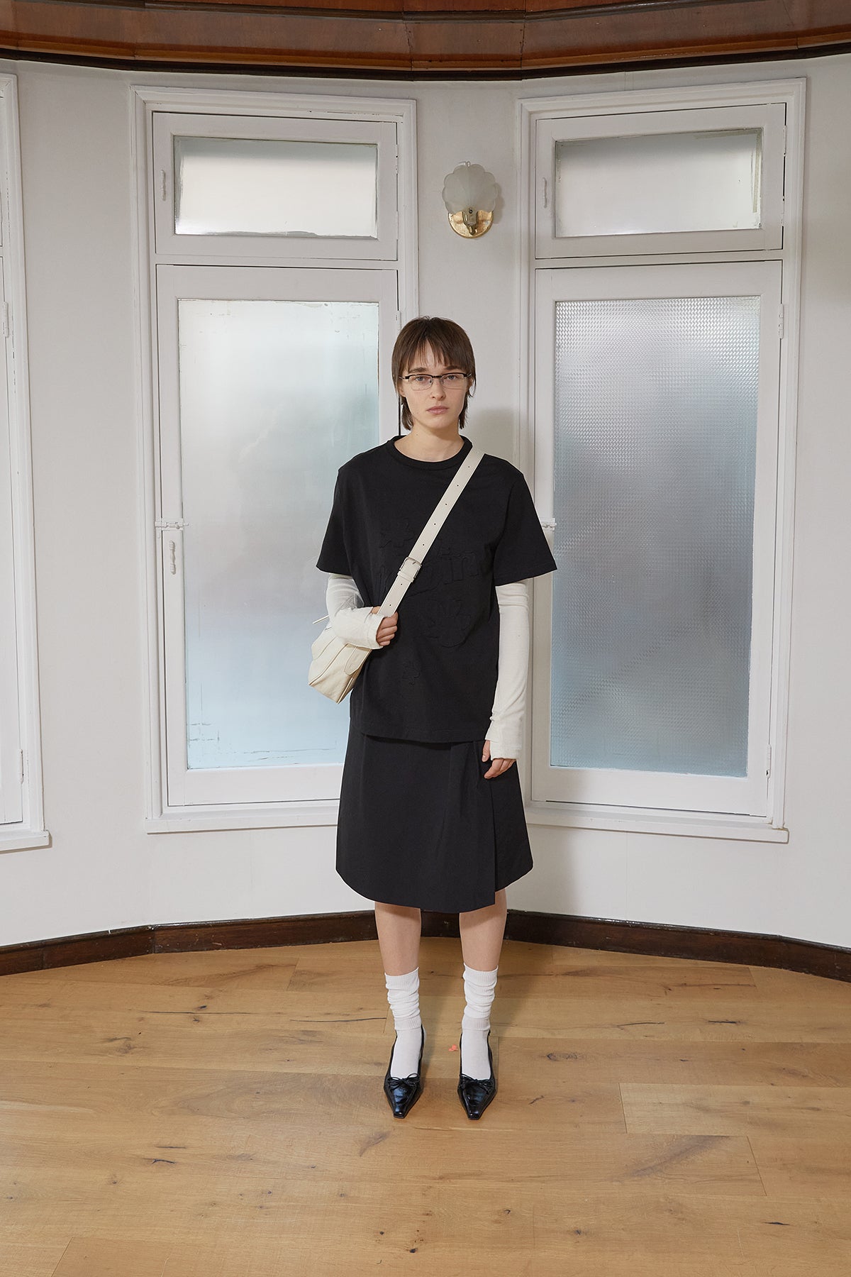 Matin Kim - Flower Applique Logo Top (Black) product image 9 | TRAB K-Fashion Australia