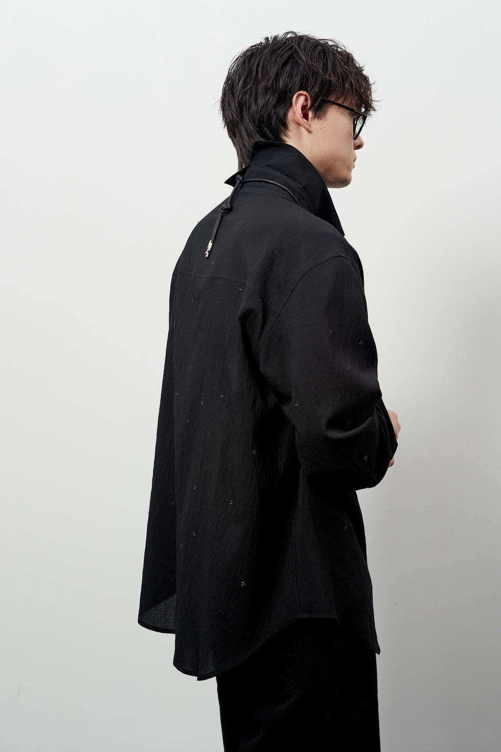 Stu - Crystal Stripe Shirt (Black) product image 13 | TRAB K-Fashion Australia