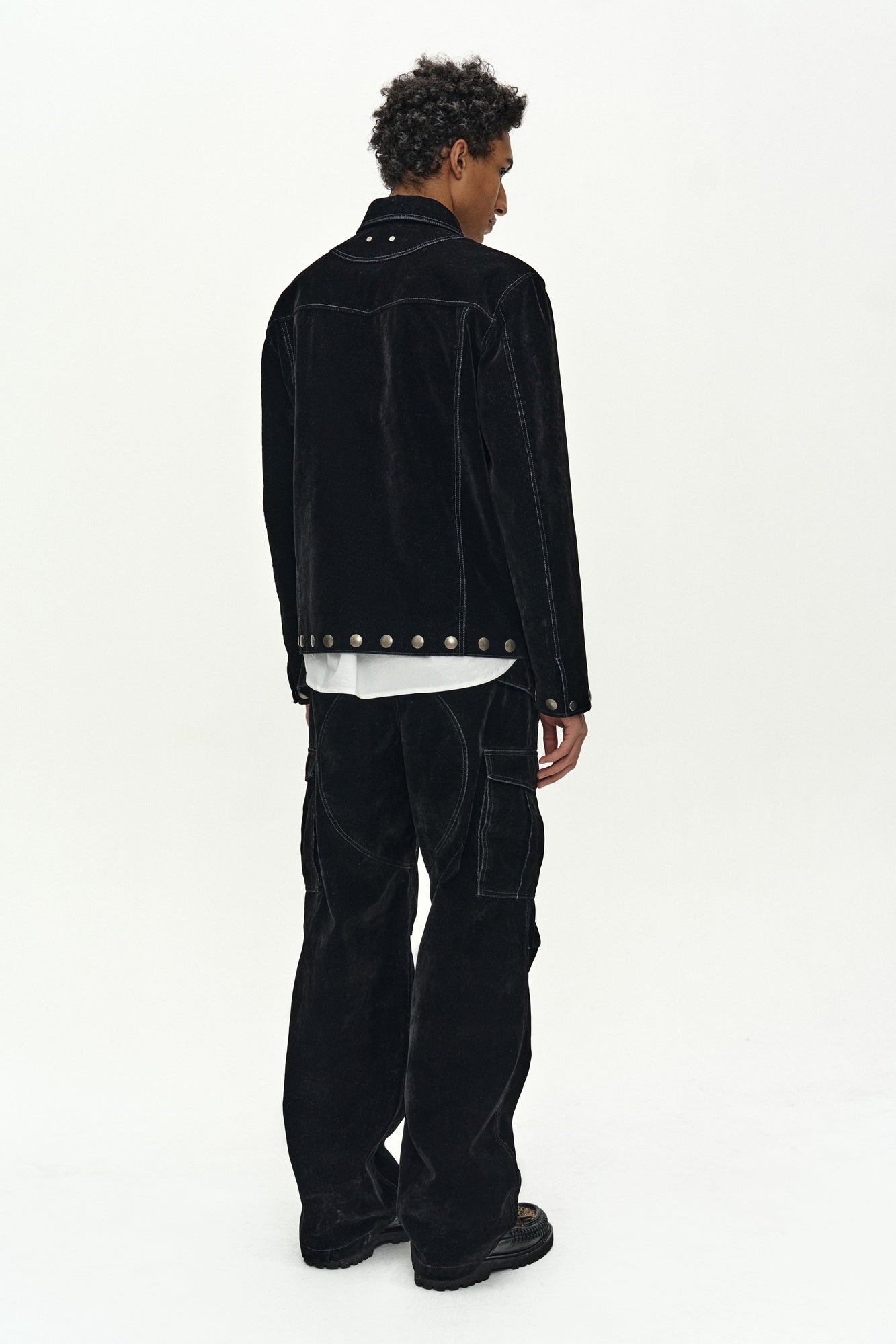 Andersson Bell - Atlanta Flock Velvet Jacket (black) (Black) product image 6 | TRAB K-Fashion Australia
