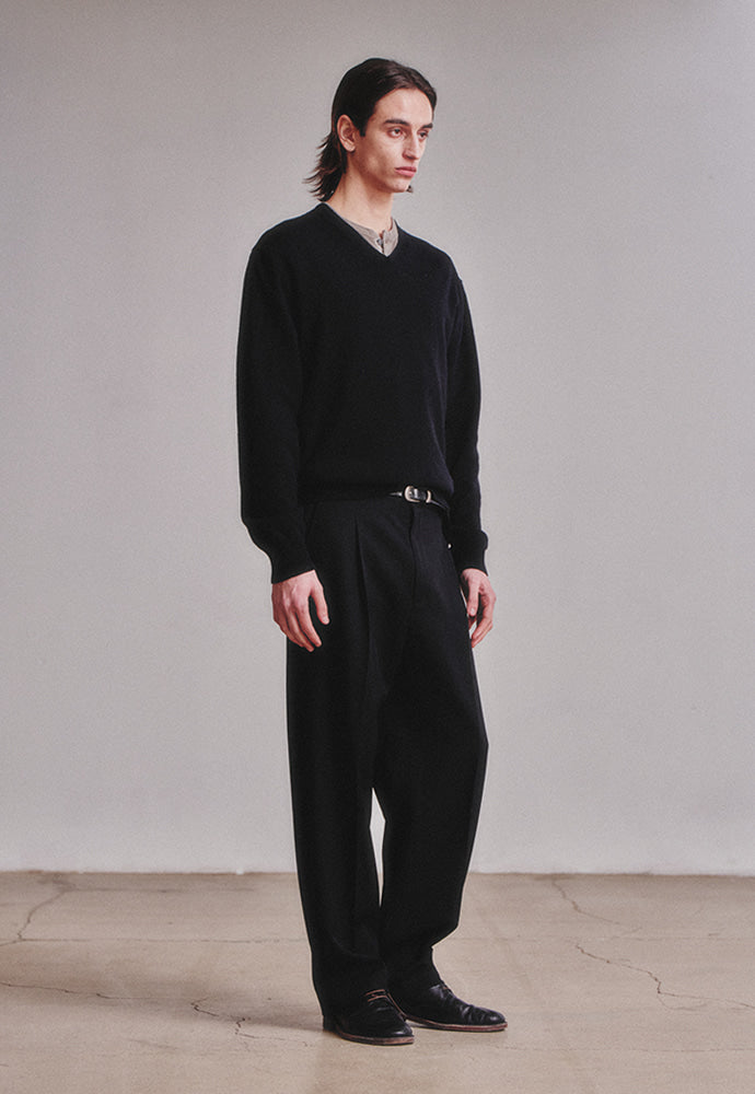 Art if acts - Cashmere V-Neck Knit (Black) product image 4 | TRAB K-Fashion Australia