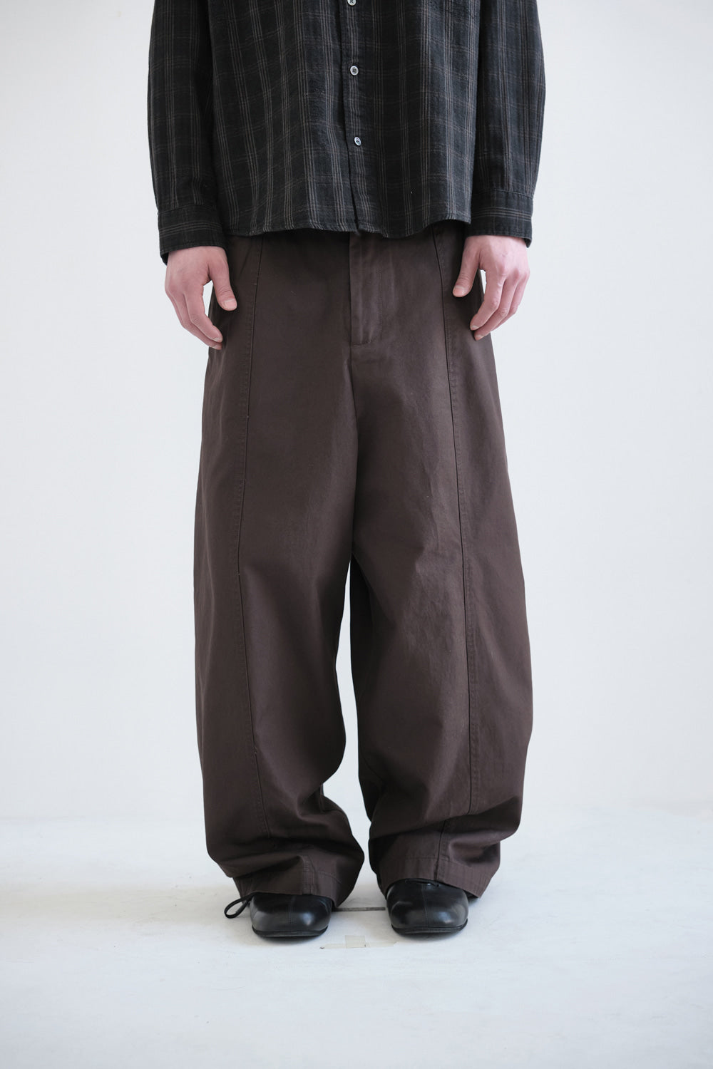Hatchingroom - Slump Trousers (Dark Brown) product image 3 | TRAB K-Fashion Australia