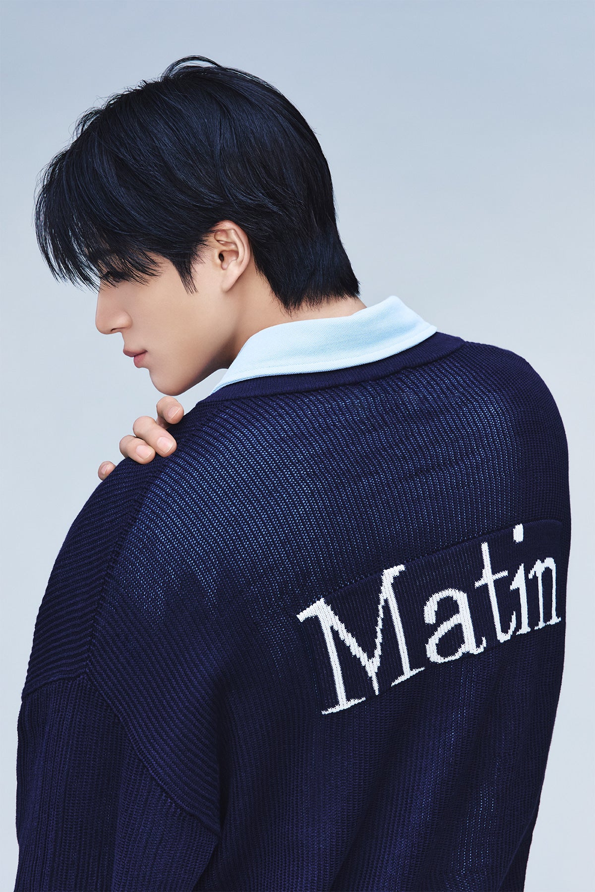 Matin Kim - Back Logo Jacquard Mesh Knit Zip Up (Navy) product image 1 | TRAB K-Fashion Australia