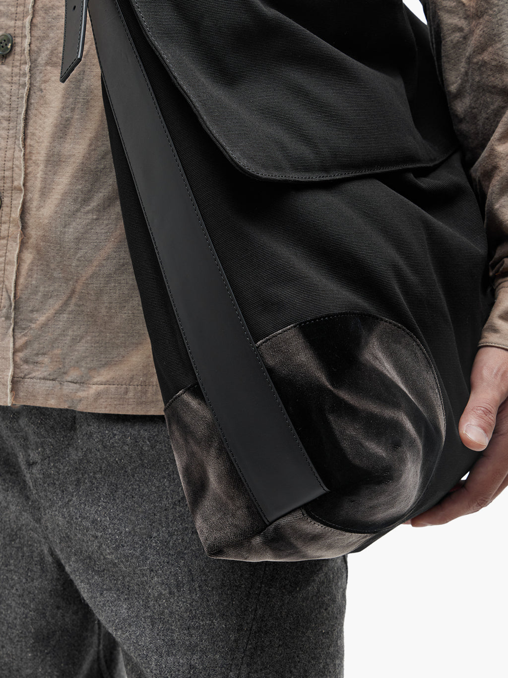 Jiyong Kim - Sun-Bleached Leather Strap Bag (Black) product image 6 | TRAB K-Fashion Australia
