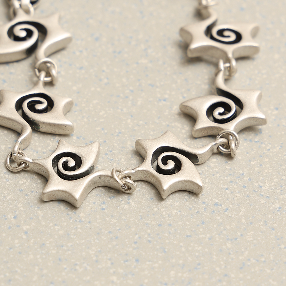 Towtow Archive - Swirl Star Bracelet (Silver) product image 3 | TRAB K-Fashion Australia