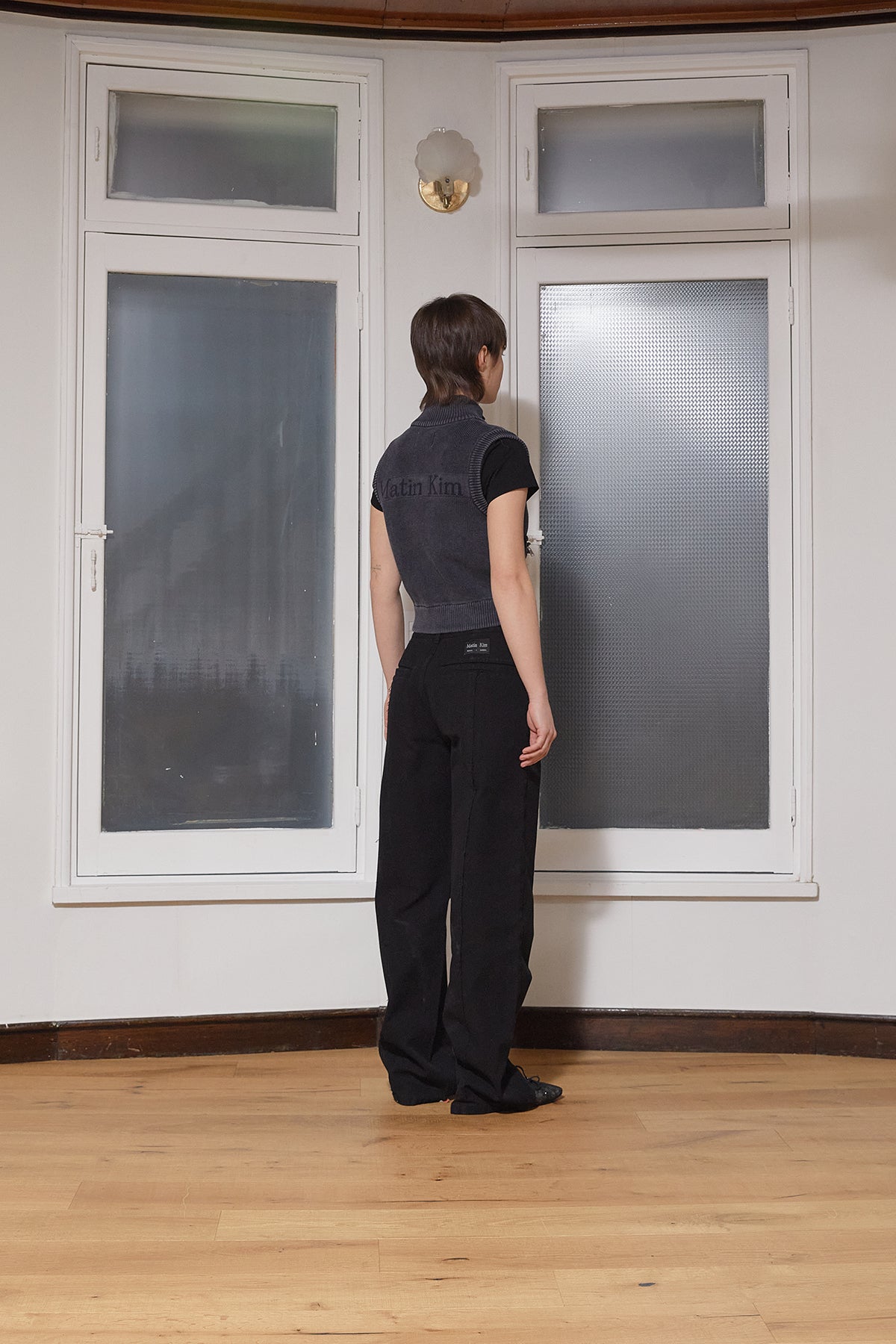 Matin Kim - Logo Point Washed Knit Vest (Navy) product image 9 | TRAB K-Fashion Australia