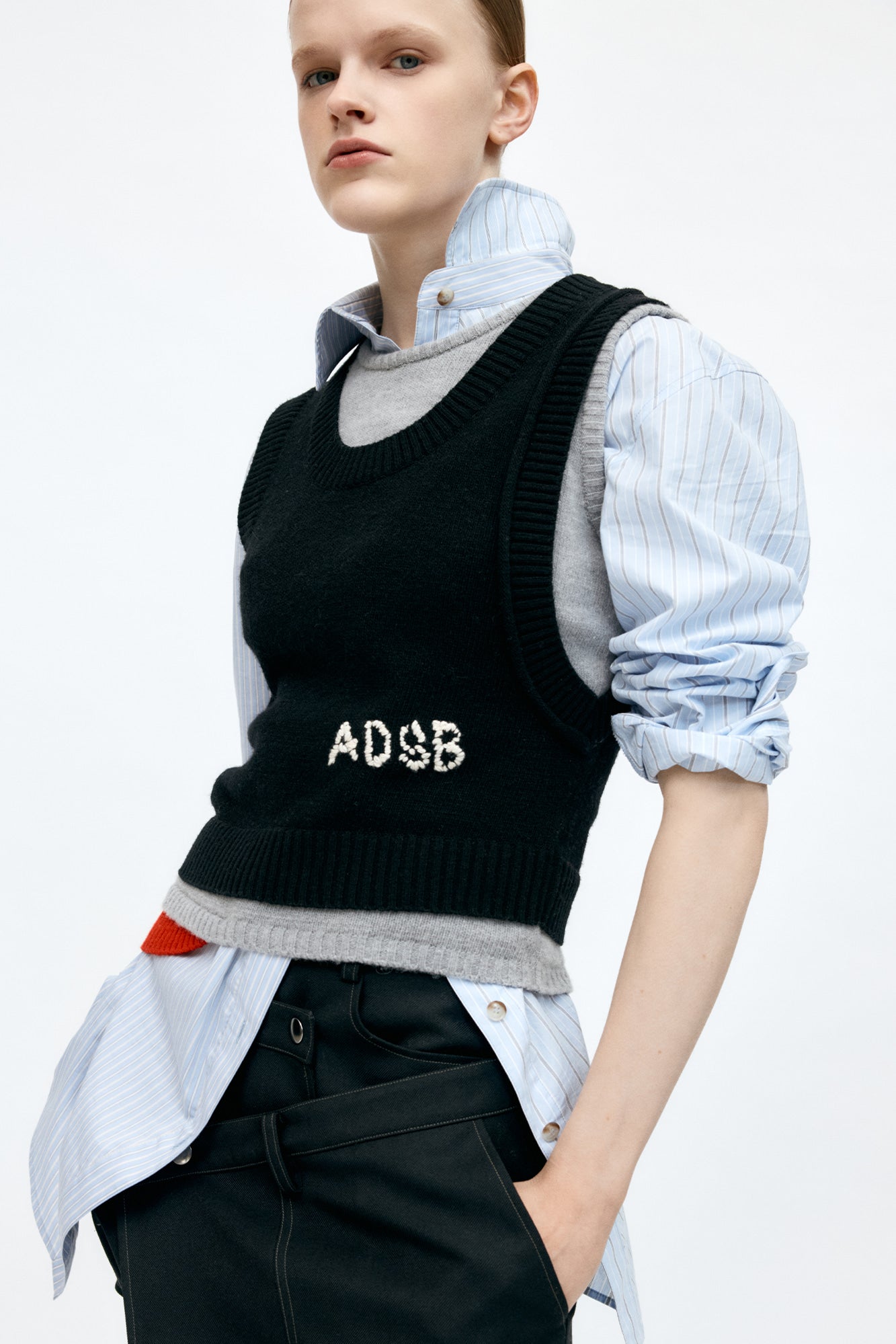 Andersson Bell - Tres Layered Sleeveless Top (Black) product image 4 | TRAB K-Fashion Australia
