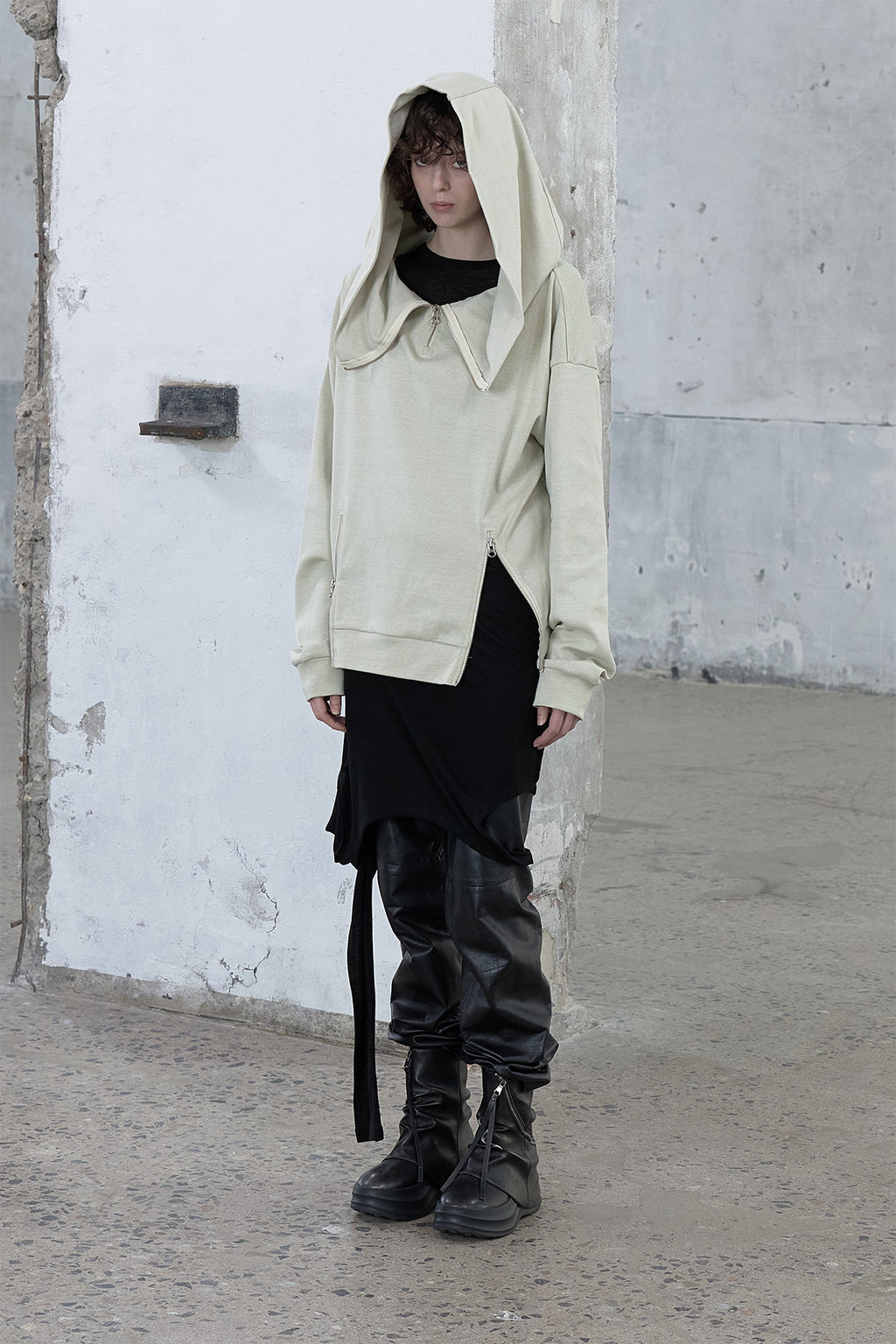 Deinet - Big Hooded Sweat Pullover (Oatmeal) product image 4 | TRAB K-Fashion Australia