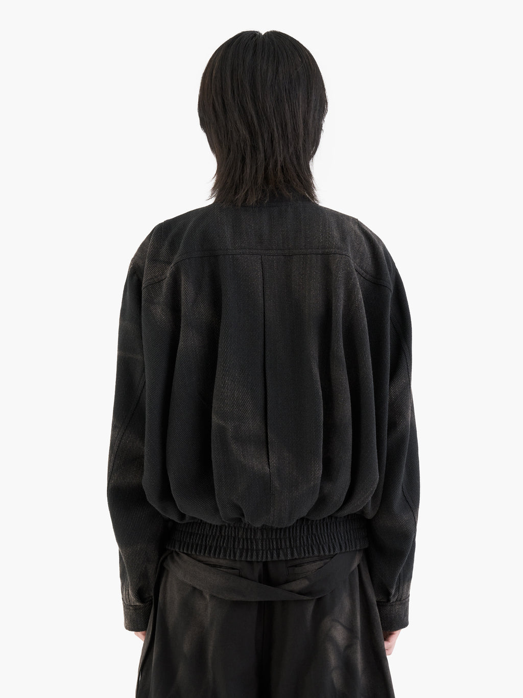 Jiyong Kim - Sun-Bleached Pleated Bomber (Black) product image 7 | TRAB K-Fashion Australia