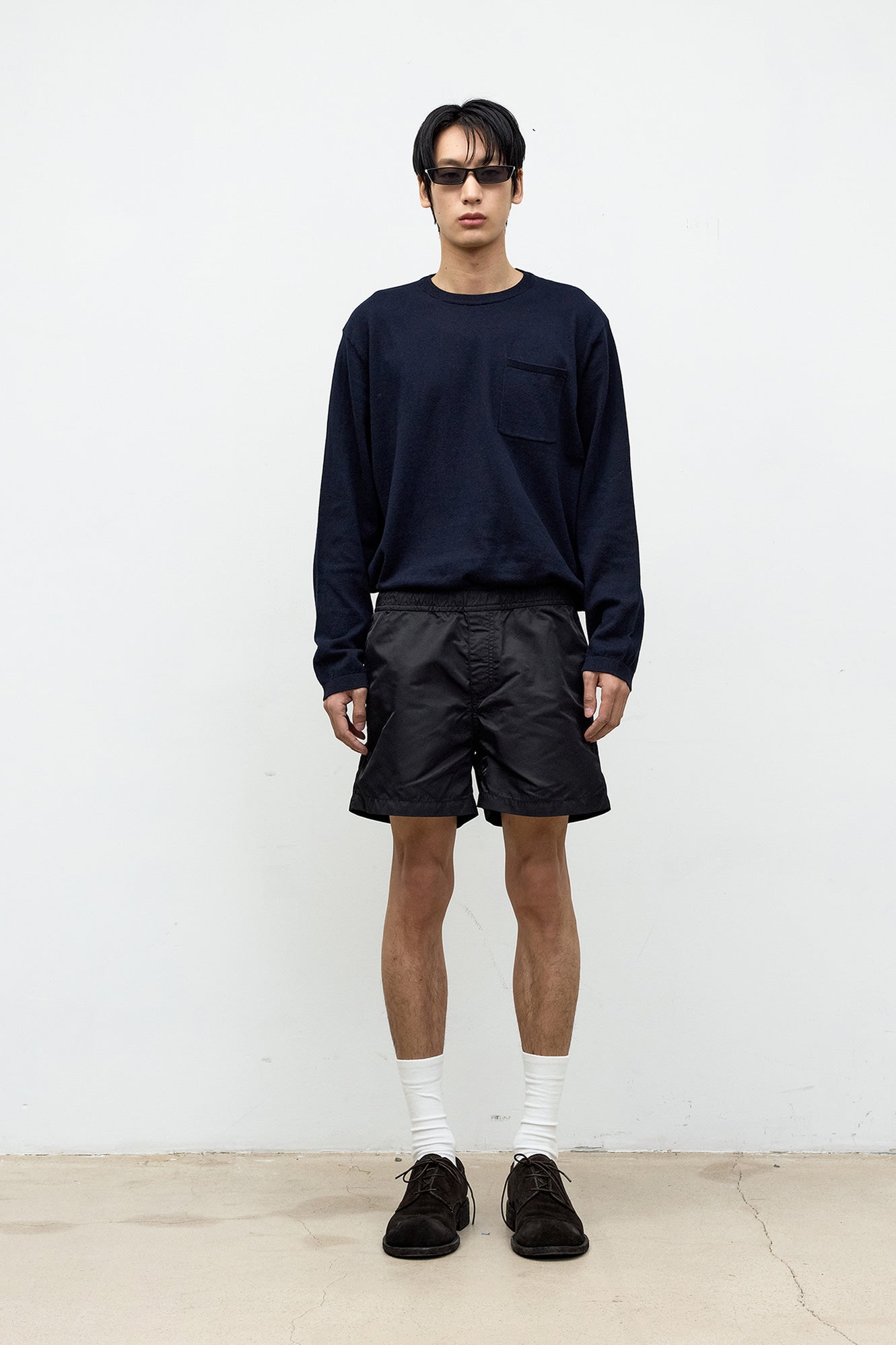 Coor - Light Cashmere-Blend Crewneck Sweater (Deep Navy) product image 2 | TRAB K-Fashion Australia
