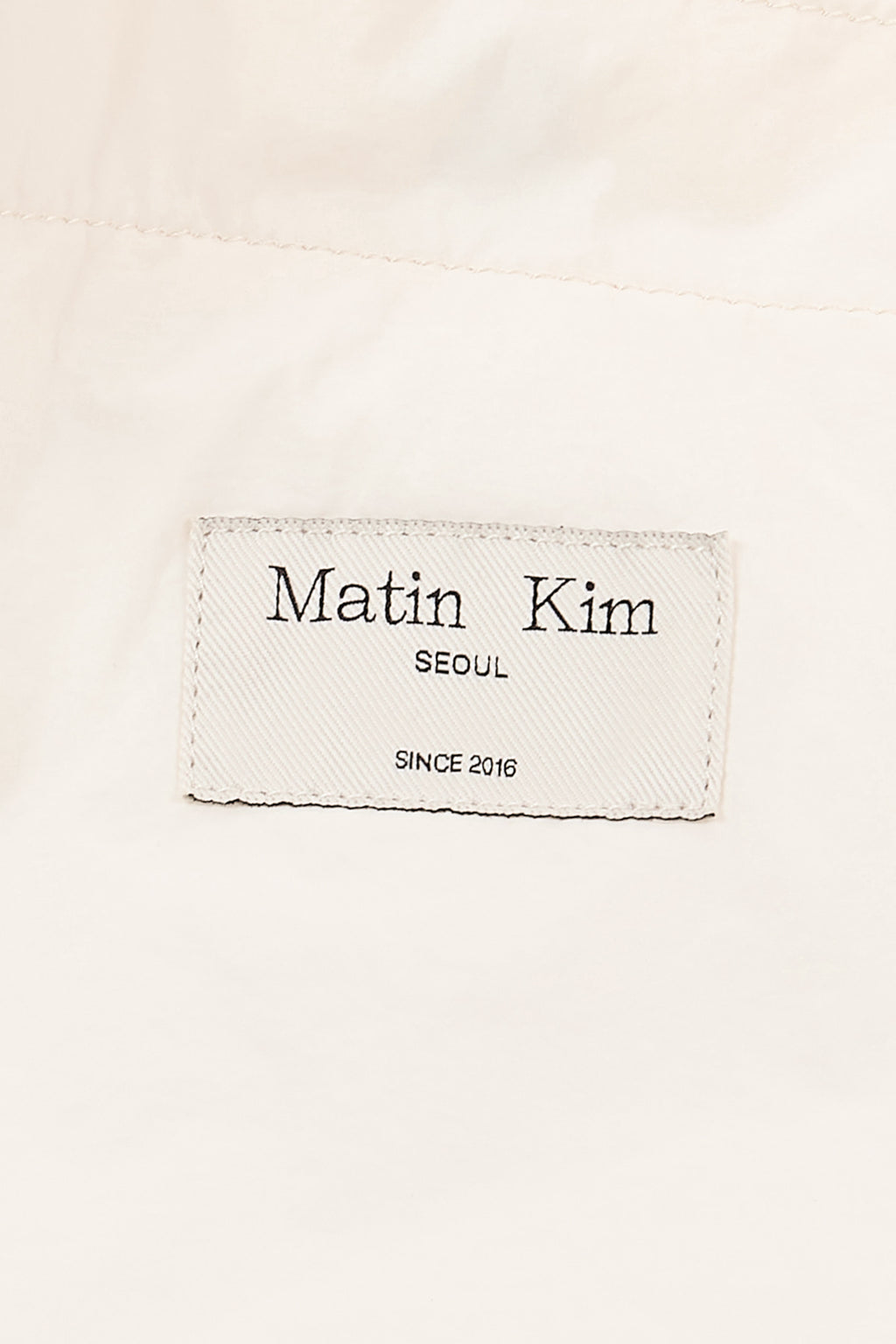 Matin Kim - Matin Crisp Big Ecobag (Ivory) product image 3 | TRAB K-Fashion Australia