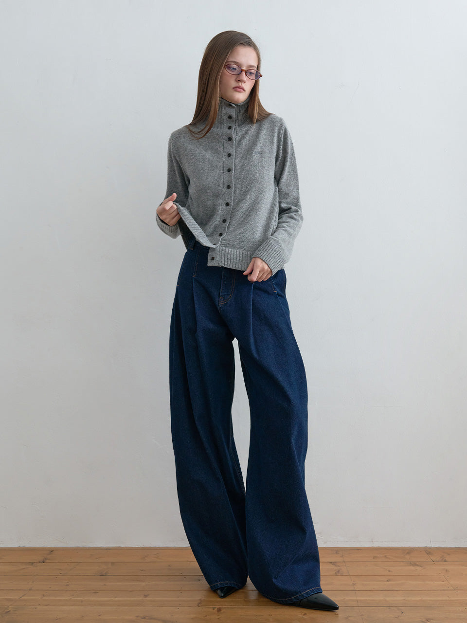 Kijun - Curved Seam Wide Jeans Indigo product image 3 | TRAB K-Fashion Australia