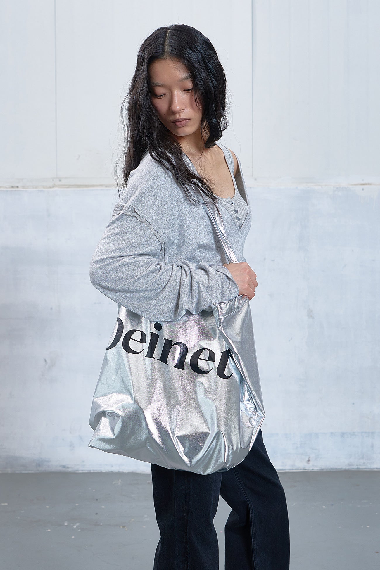 Deinet - Raw V Long Sleeve (Melange Grey) product image 5 | TRAB K-Fashion Australia