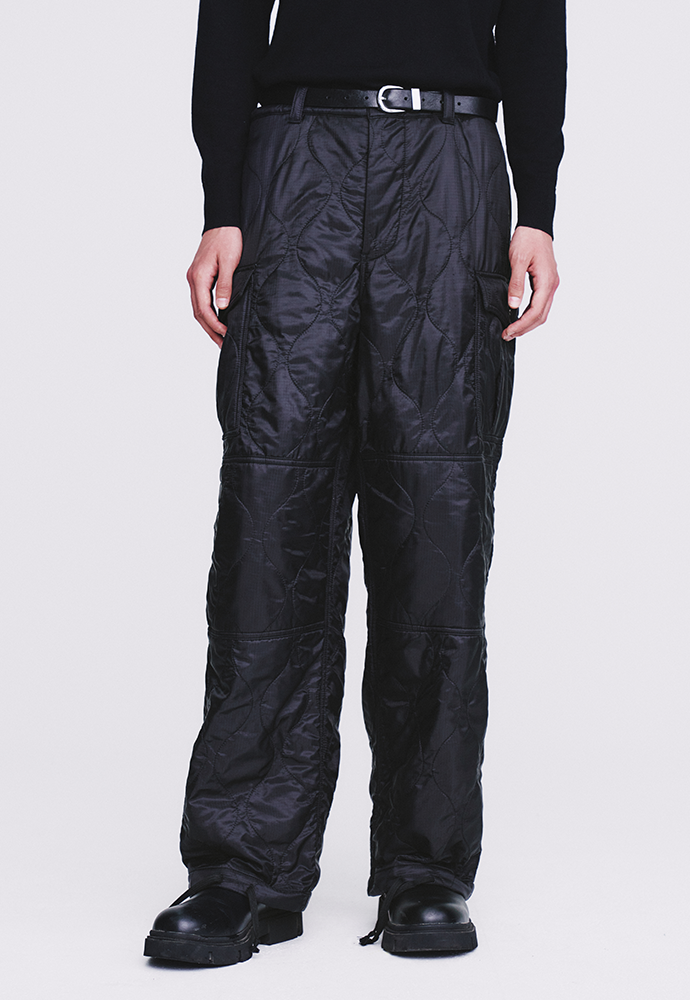 Tonywack - Utility Puffed Quilting Cargo Pants (Black) product image 5 | TRAB K-Fashion Australia