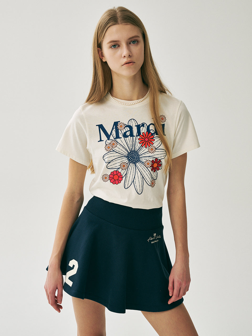 Mardi Mercredi - [Pre-Order – Ships June 12] Slim Tshirt Flowermardi Blossom (Cream Vintageblue) product image 1 | TRAB K-Fashion Australia