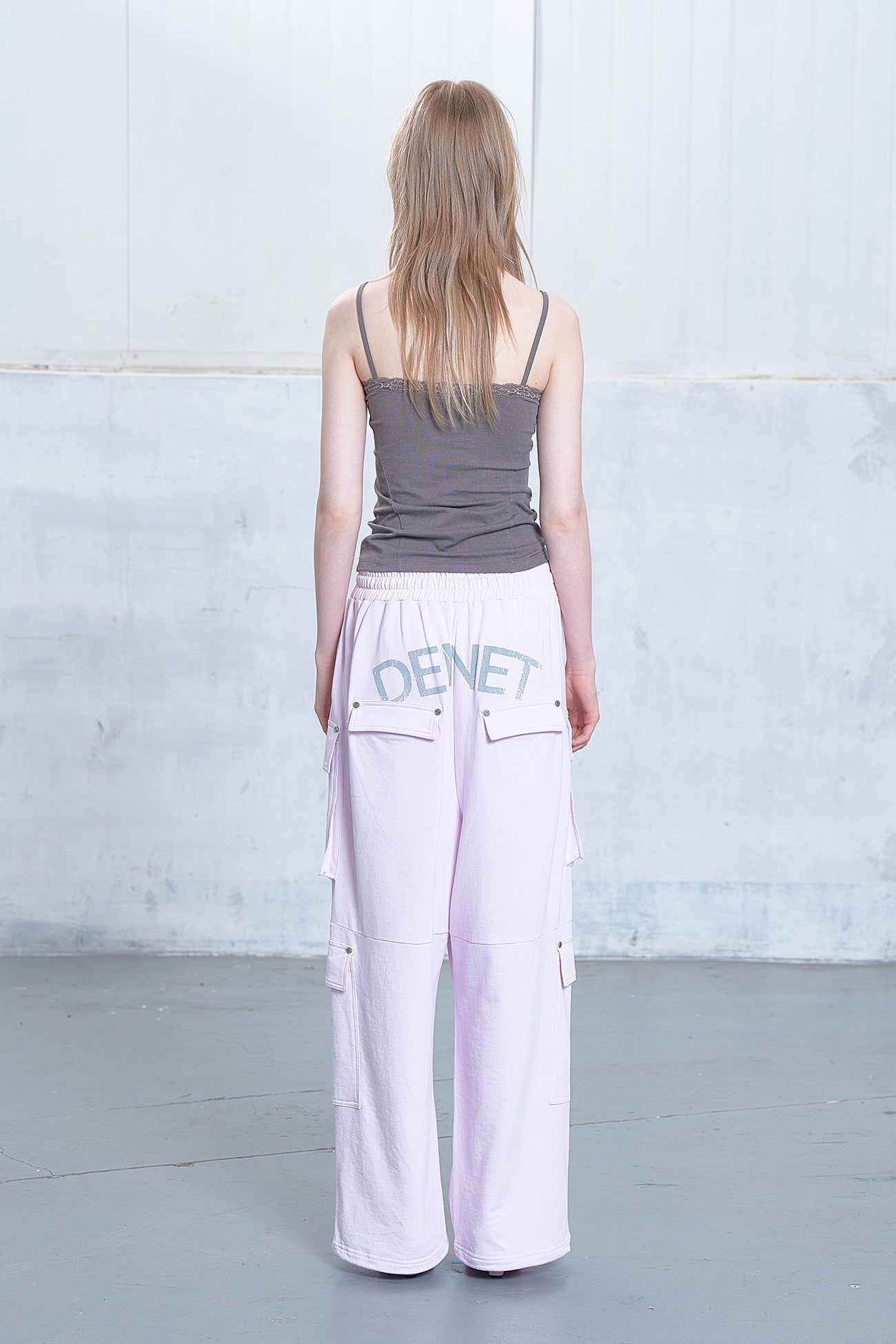 Deinet - Utility Cargo Sweat Pants (Light Pink) product image 3 | TRAB K-Fashion Australia