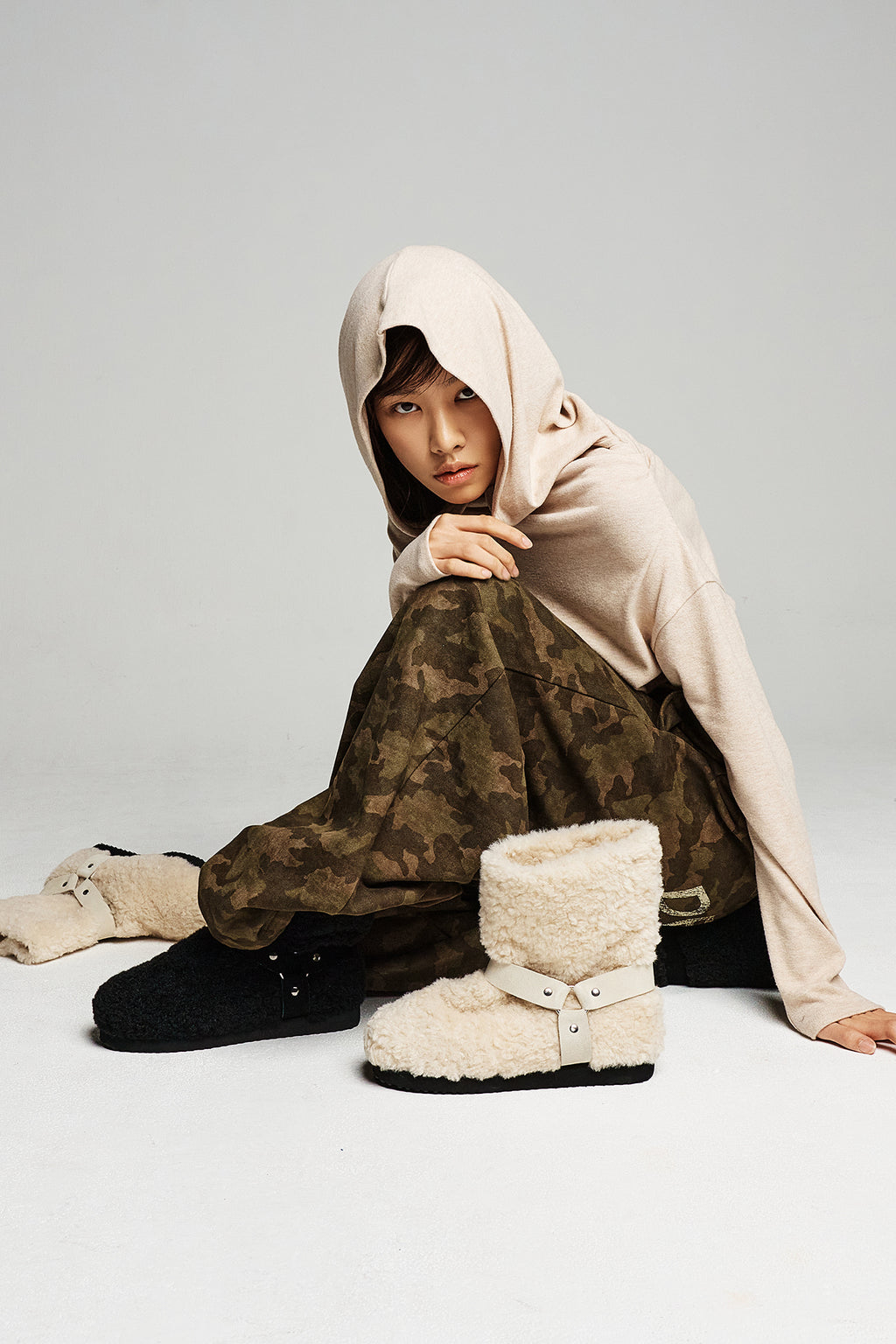 Deinet - Hug Me Hood Long Sleeve (Beige) product image 7 | TRAB K-Fashion Australia