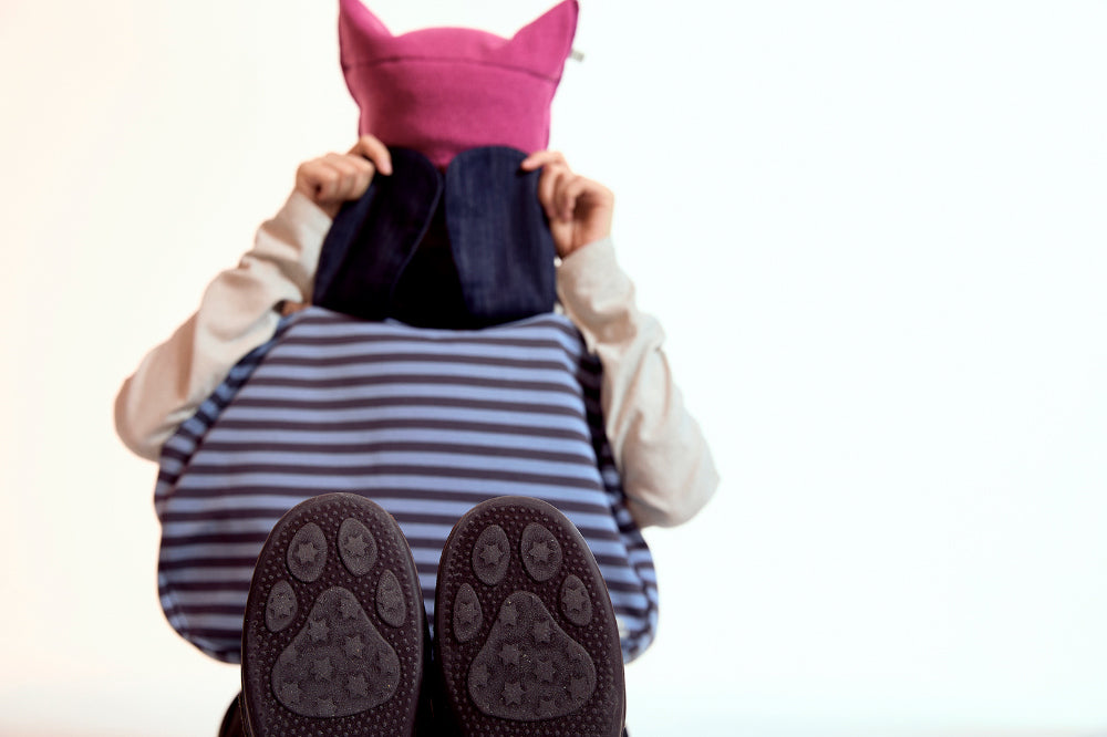 Coyseio - Raw Edge Cat Beanie (Brown) product image 5 | TRAB K-Fashion Australia
