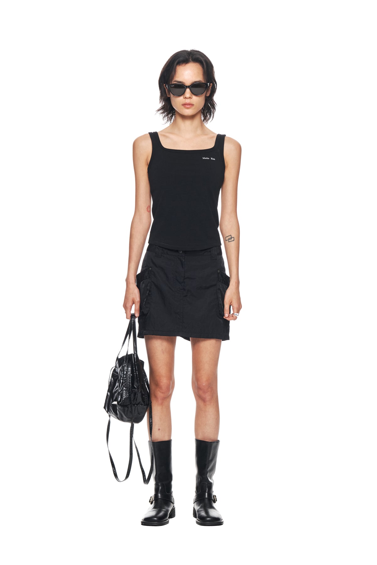 Matin Kim - [Pre-Order – Ships August 25] Lowrise Nylon Cargo Mini Skirt (Black) product image 5 | TRAB K-Fashion Australia