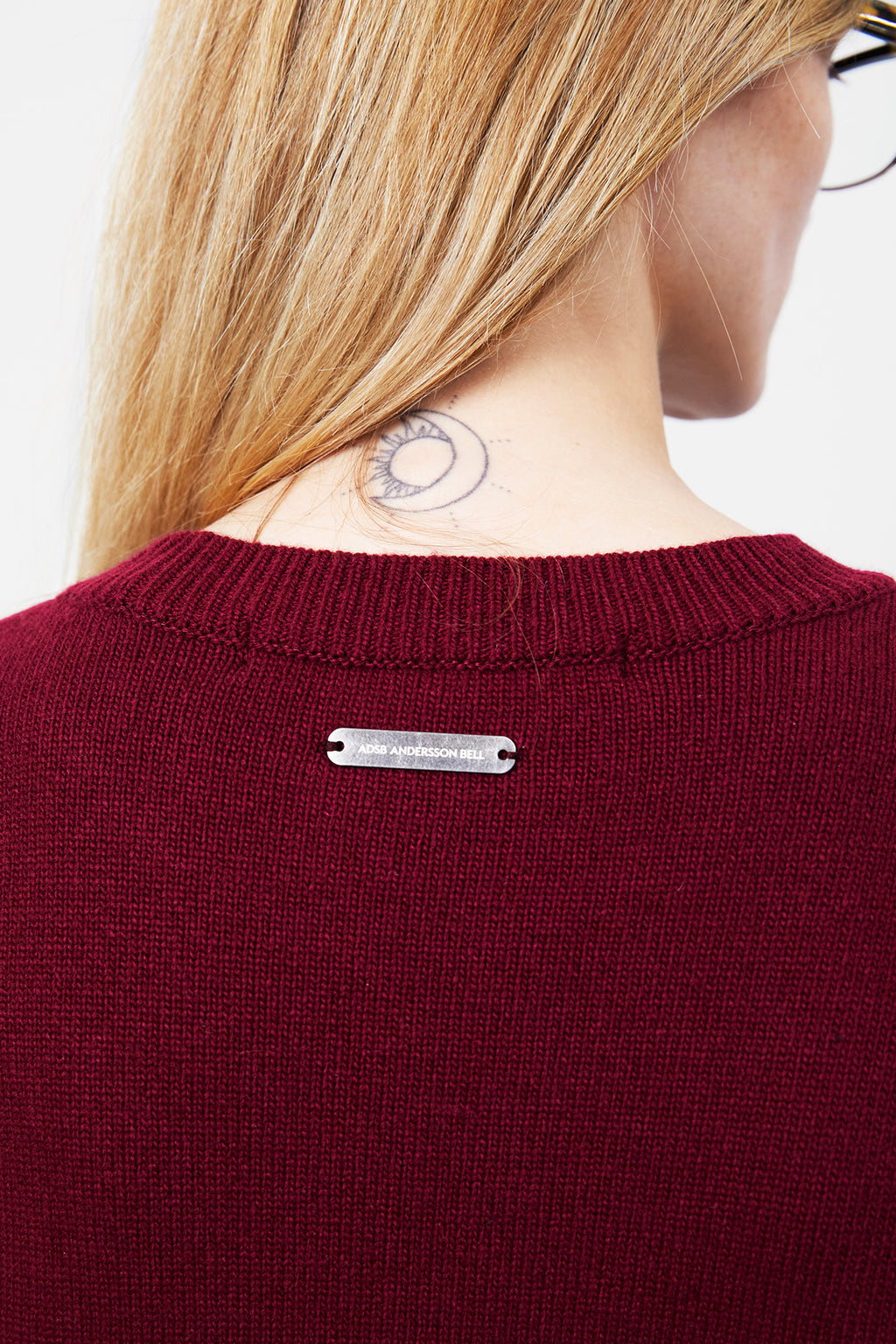 Andersson Bell - Unisex Cashmere Rose Crew-Neck Sweater (Lilac) product image 9 | TRAB K-Fashion Australia