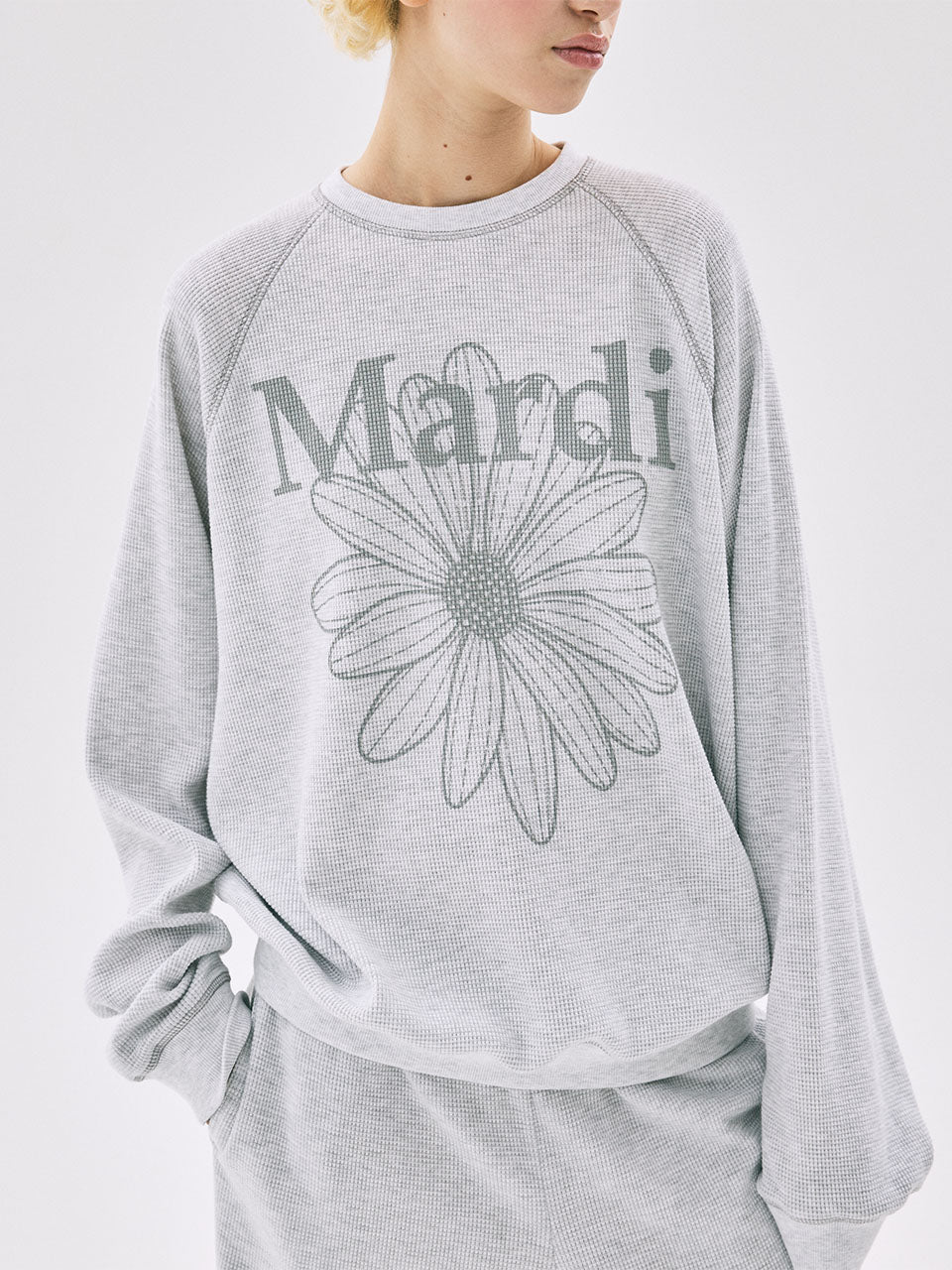 Mardi Mercredi - Waffle Oversized Sweatshirt Flowermardi (Heather Grey) product image 1 | TRAB K-Fashion Australia