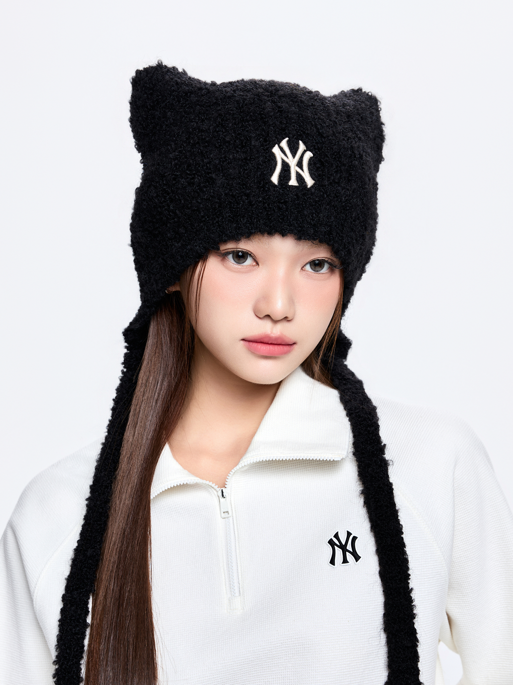 MLB Korea - MLB Meow Earflap Beanie New York Yankees (Black) product image 4 | TRAB K-Fashion Australia