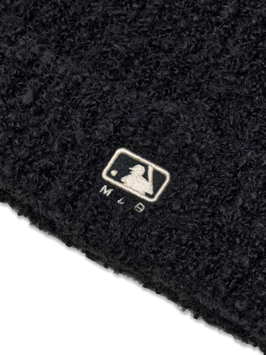 MLB Korea - MLB Plush Meow Beanie New York Yankees (Black) product image 6 | TRAB K-Fashion Australia