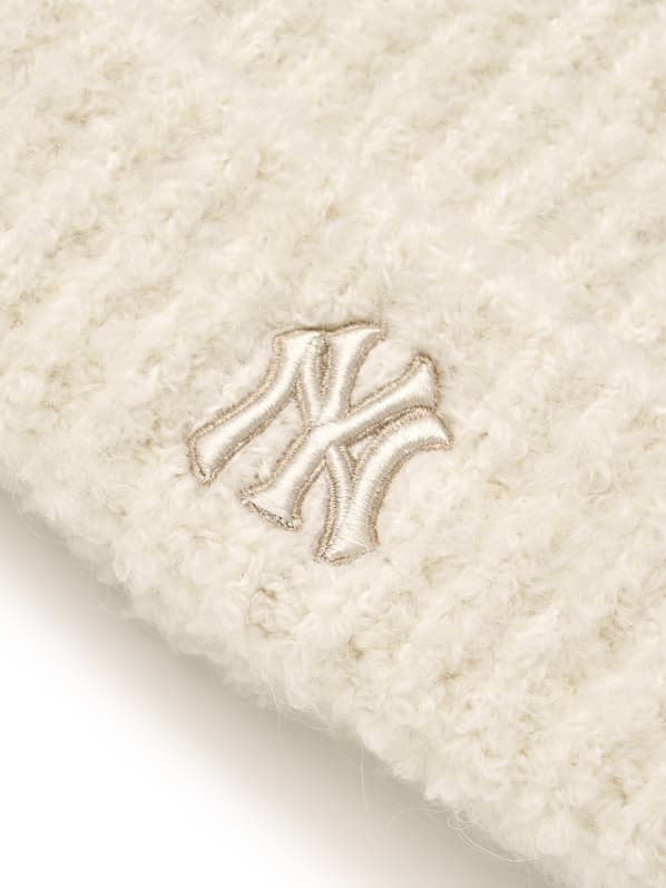 MLB Korea - Plush Meow Beanie New York Yankees (Cream) product image 5 | TRAB K-Fashion Australia