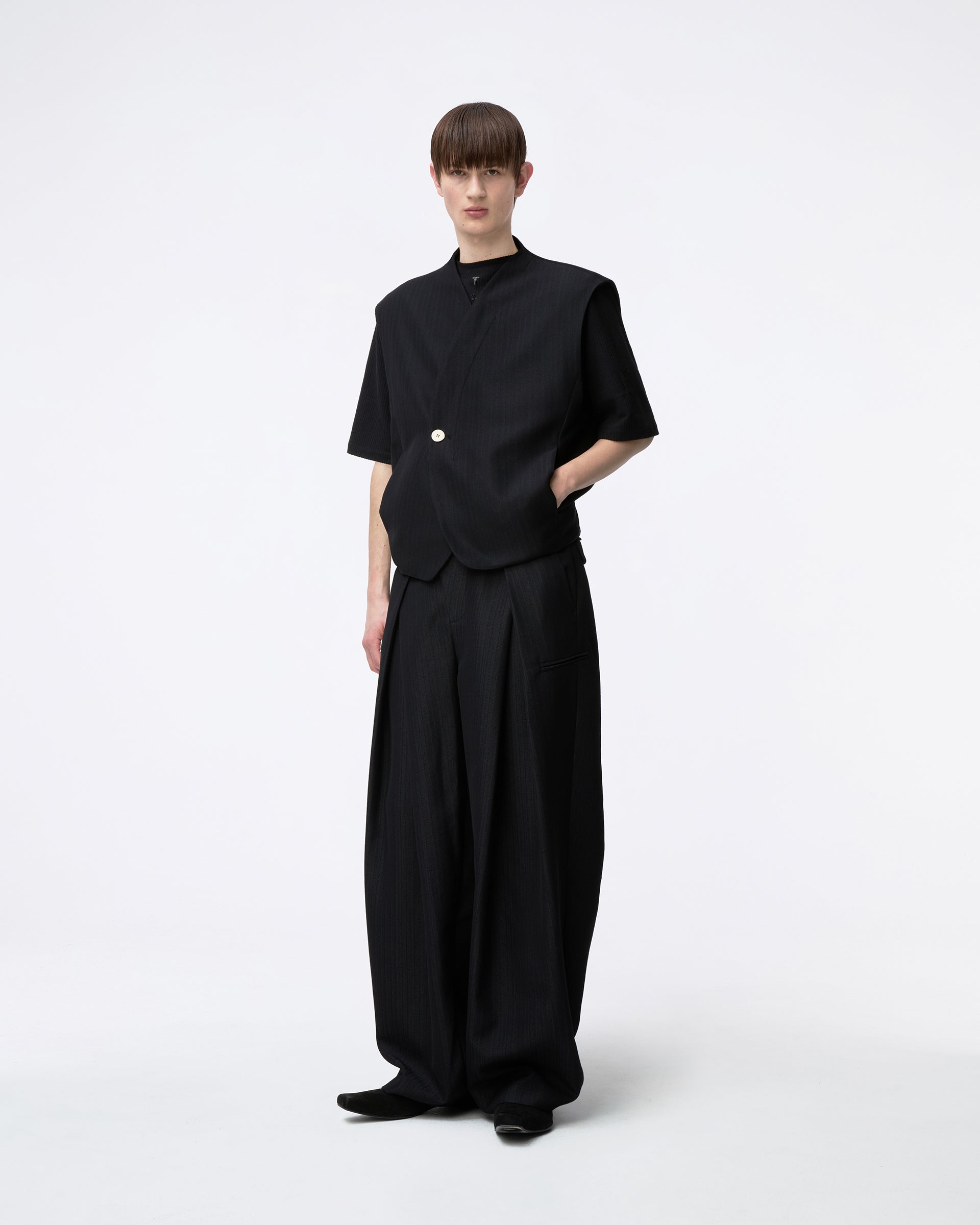 Ader Error - Vassi Slacks Product. 141 (Noir) product image 1 | TRAB K-Fashion Australia