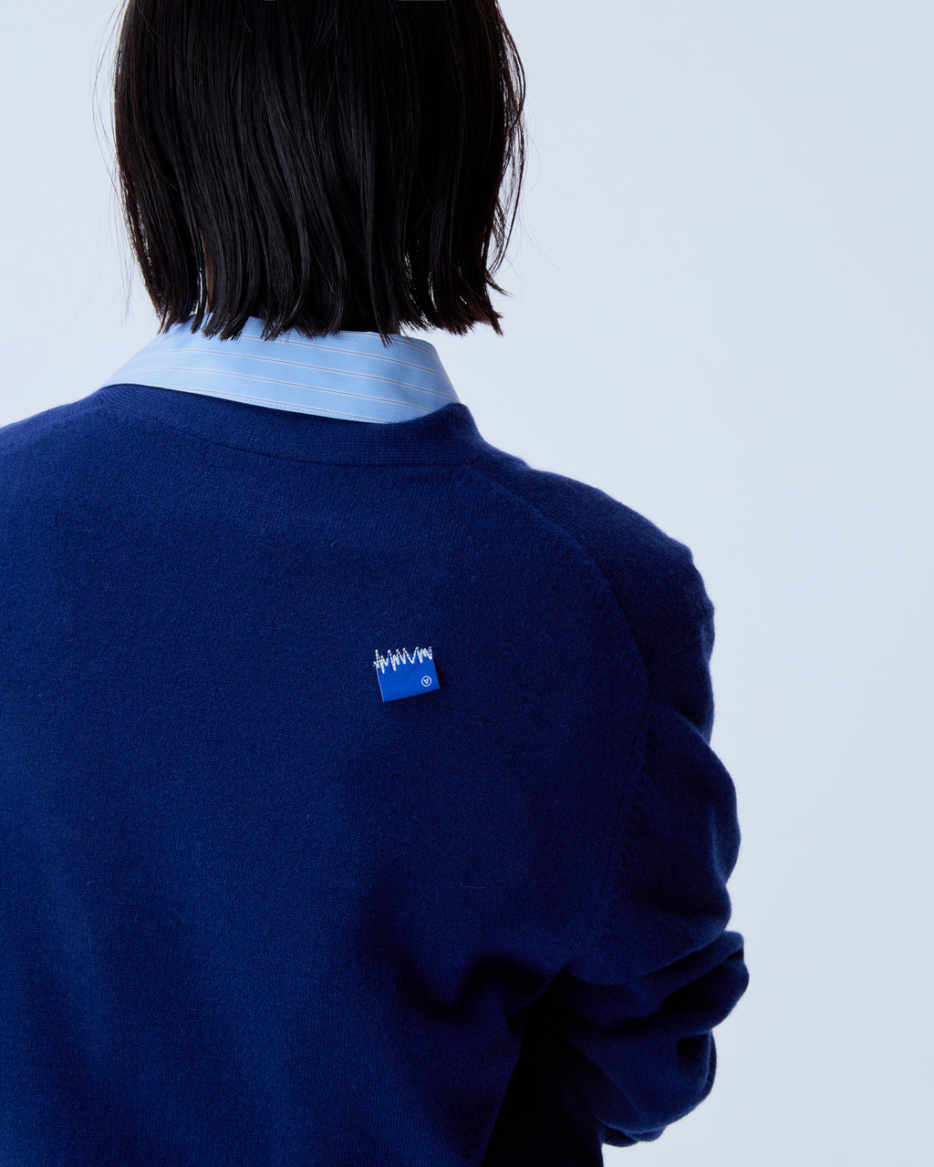 Ader Error - Sig; BL Tag cardigan 01 (Navy) product image 5 | TRAB K-Fashion Australia