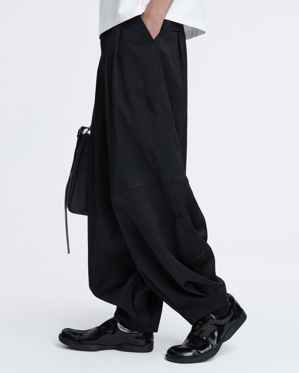 Ader Error - Trousers Product. 50 (Noir) product image 6 | TRAB K-Fashion Australia