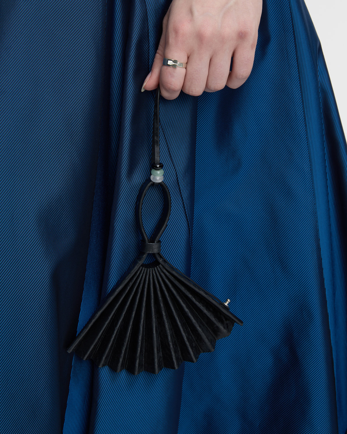 Ader Error - Keyring Product. 63 (Noir) product image 6 | TRAB K-Fashion Australia
