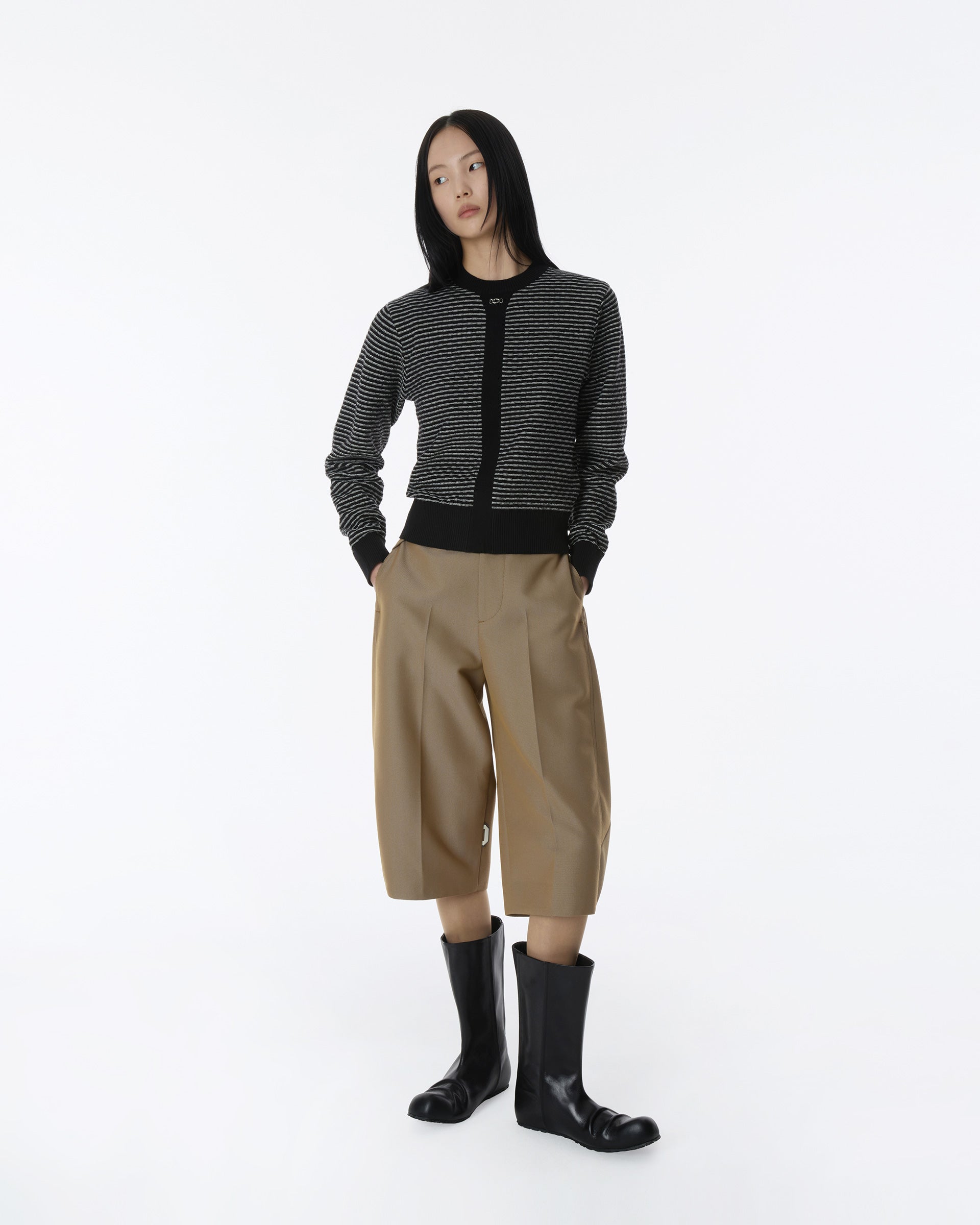 Ader Error - Knit Product. 25 (Noir) product image 2 | TRAB K-Fashion Australia